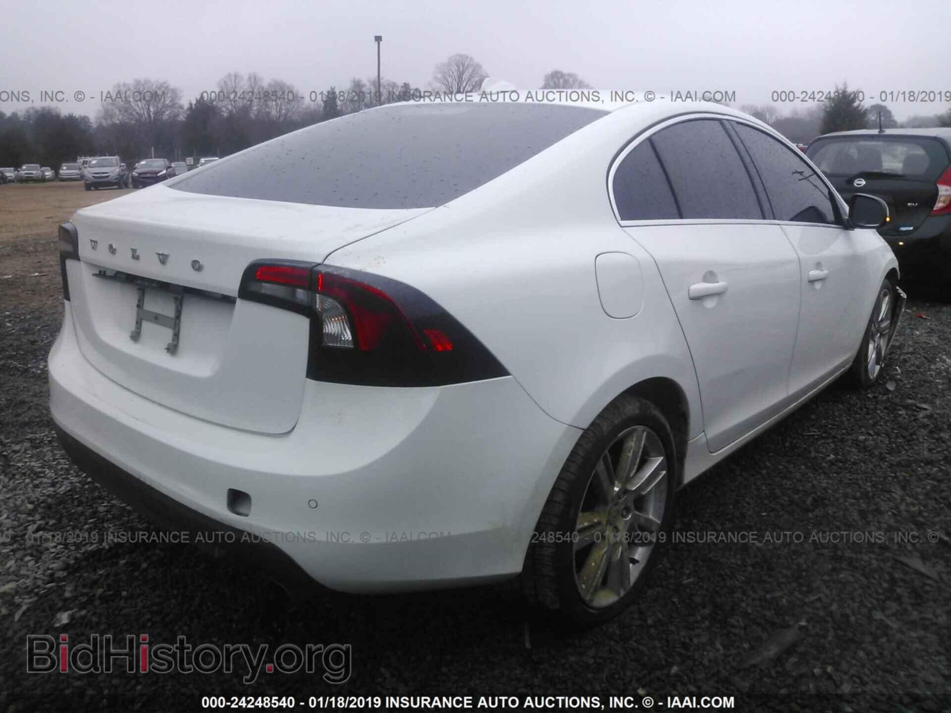 2011 VOLVO S60 - VIN: YV1902FH4B2012735 - Фото 4