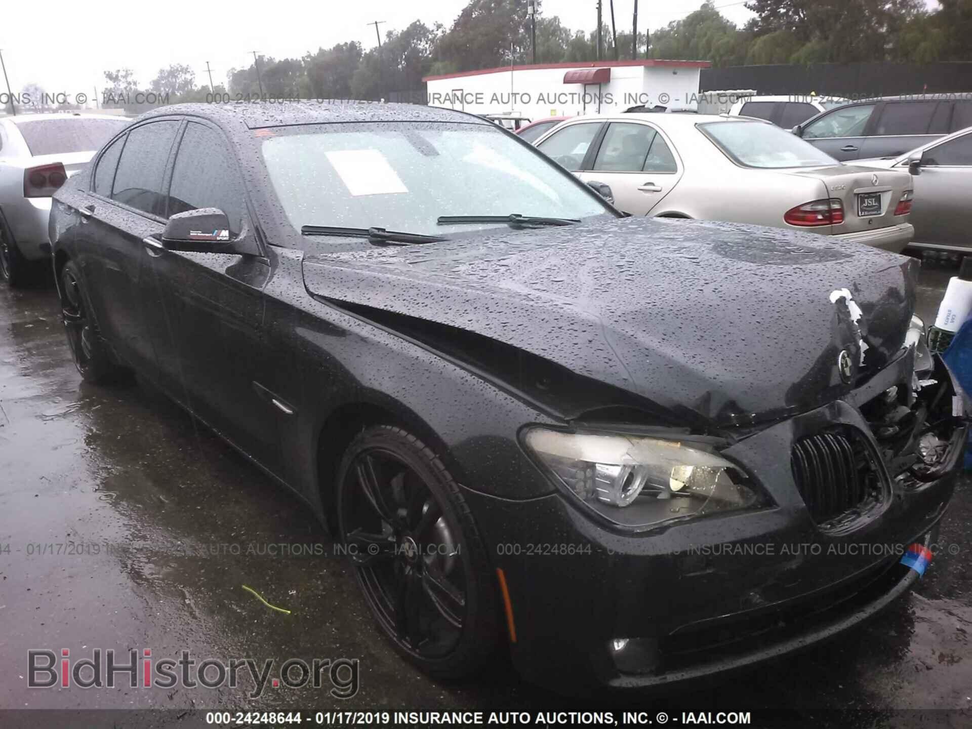 Фотография WBAKA8C54ACY35687 - BMW 750 2010