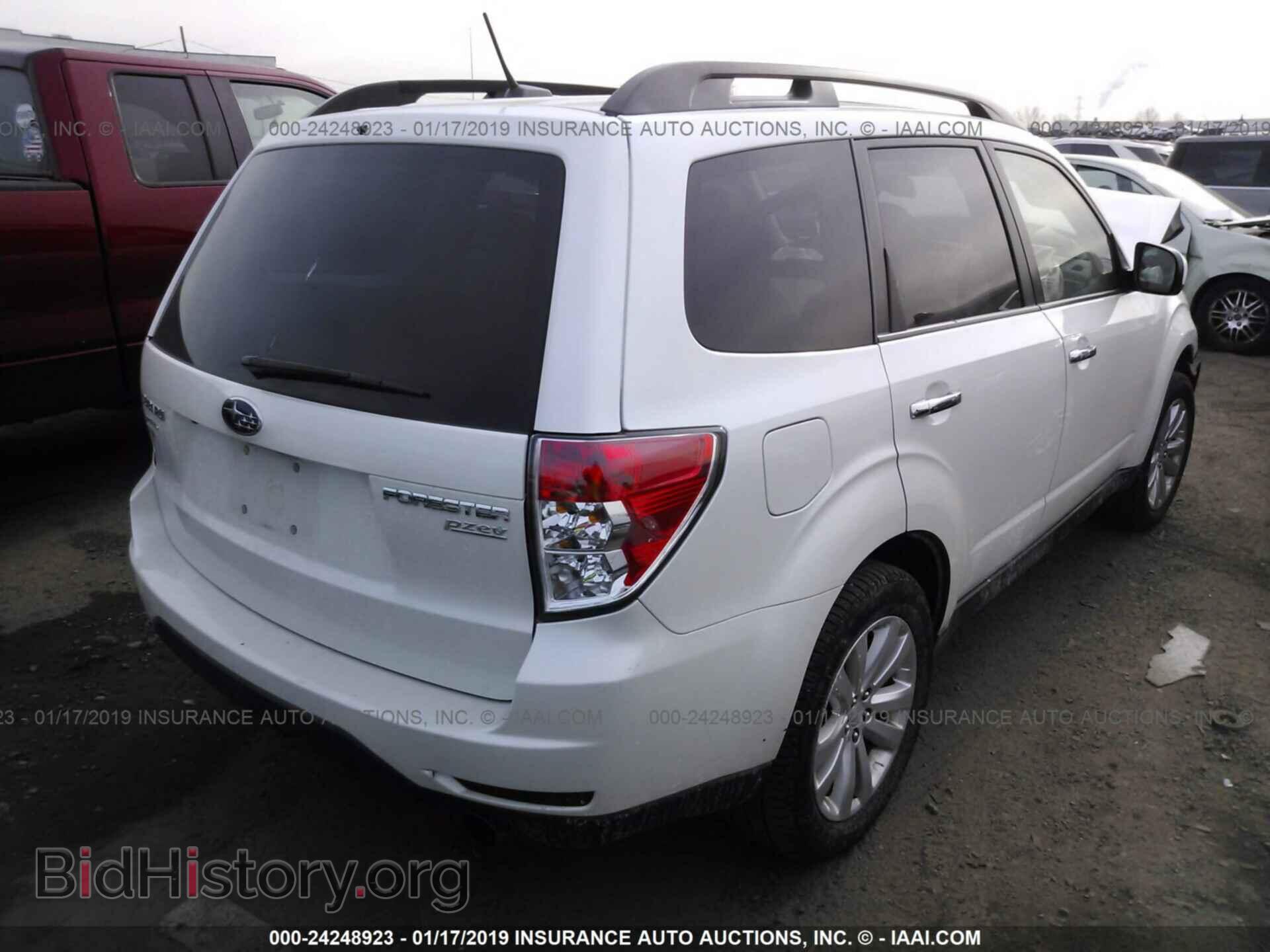 2013 SUBARU FORESTER - VIN: JF2SHADC0DH422970 - Фото 4