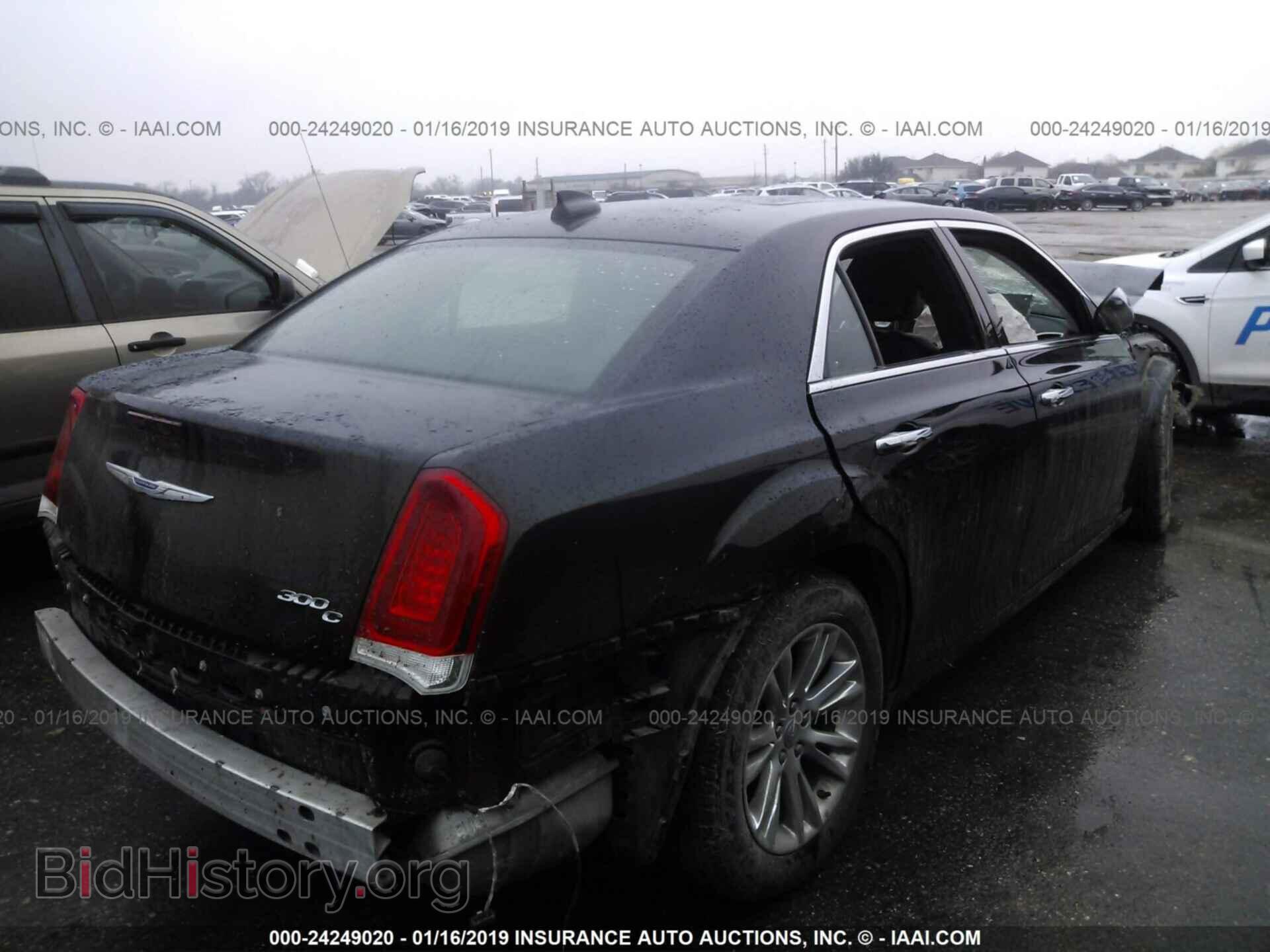2017 CHRYSLER 300C - VIN: 2C3CCAEG2HH610087 - Фото 4