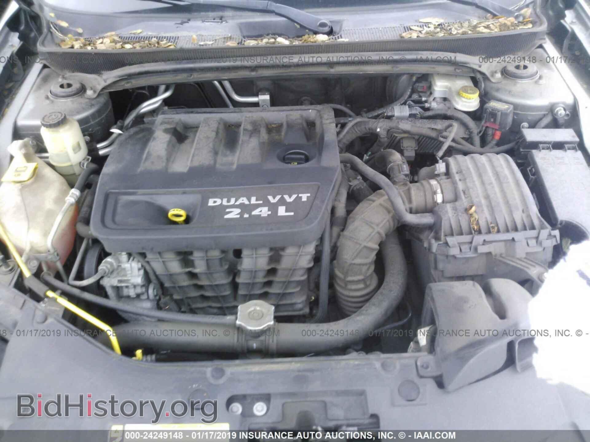 2012 CHRYSLER 200 - VIN: 1C3CCBCB9CN201503 - Фото 10