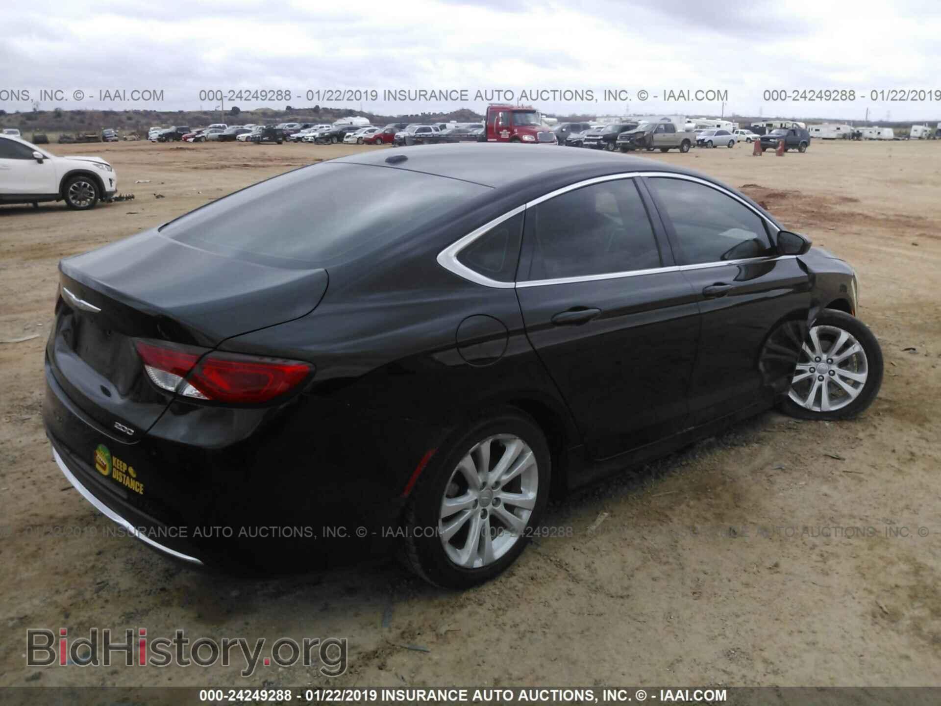 2015 CHRYSLER 200 - VIN: 1C3CCCAB5FN564006 - Photo 4