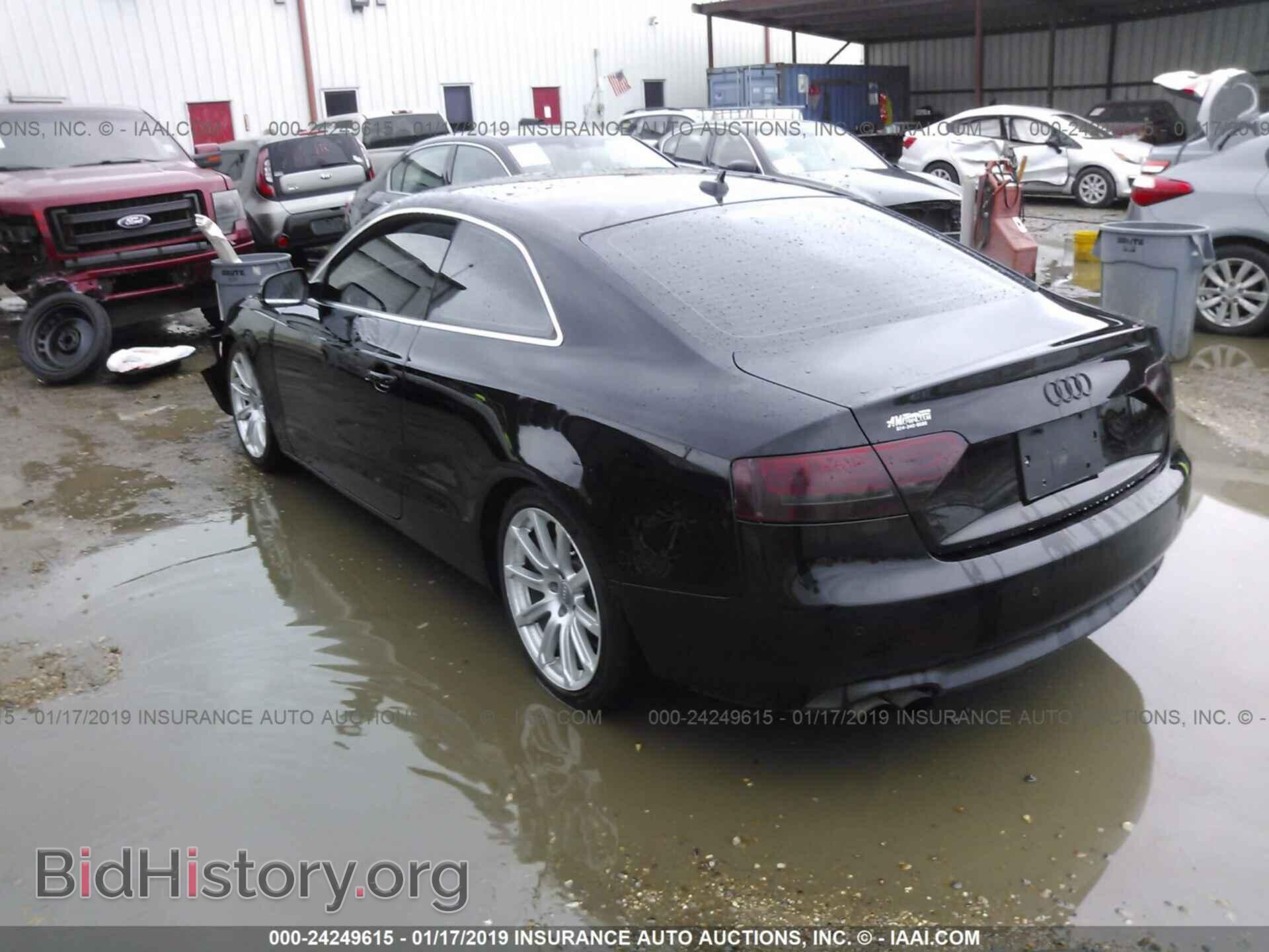 2011 AUDI A5 - VIN: WAULFAFR7BA020909 - Фото 3