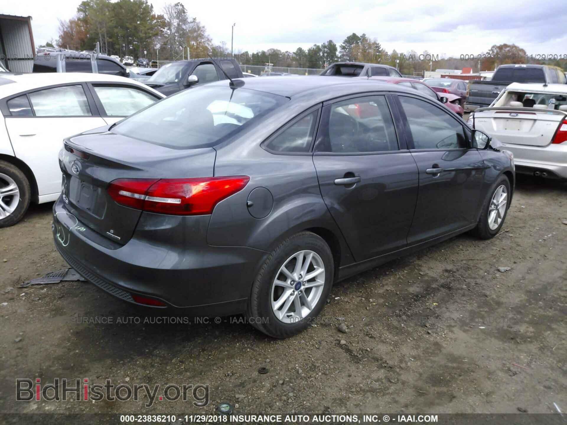 2016 FORD FOCUS - VIN: 1FADP3F27GL355995 - Photo 4