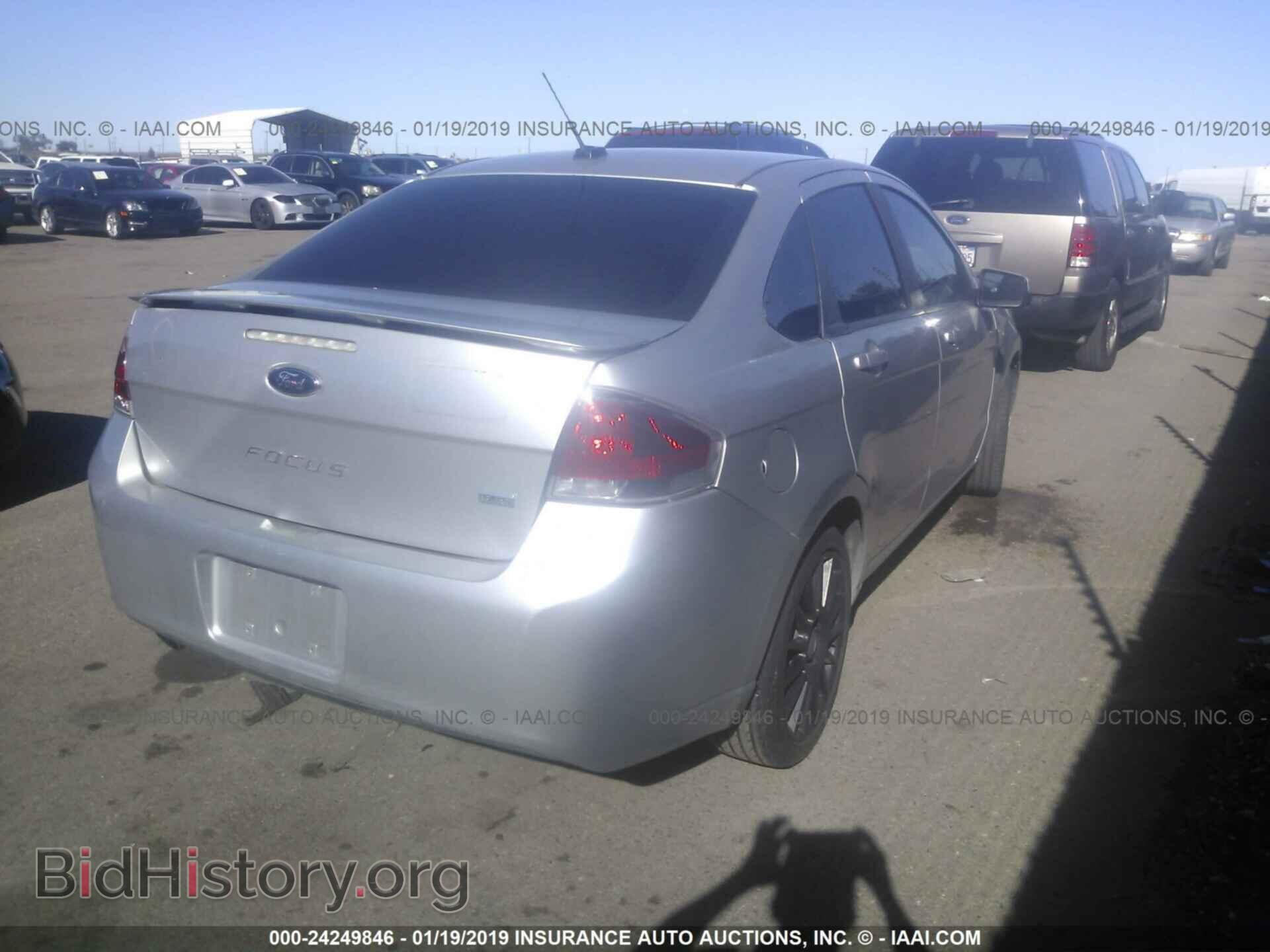 2011 FORD FOCUS - VIN: 1FAHP3GN2BW108367 - Фото 4