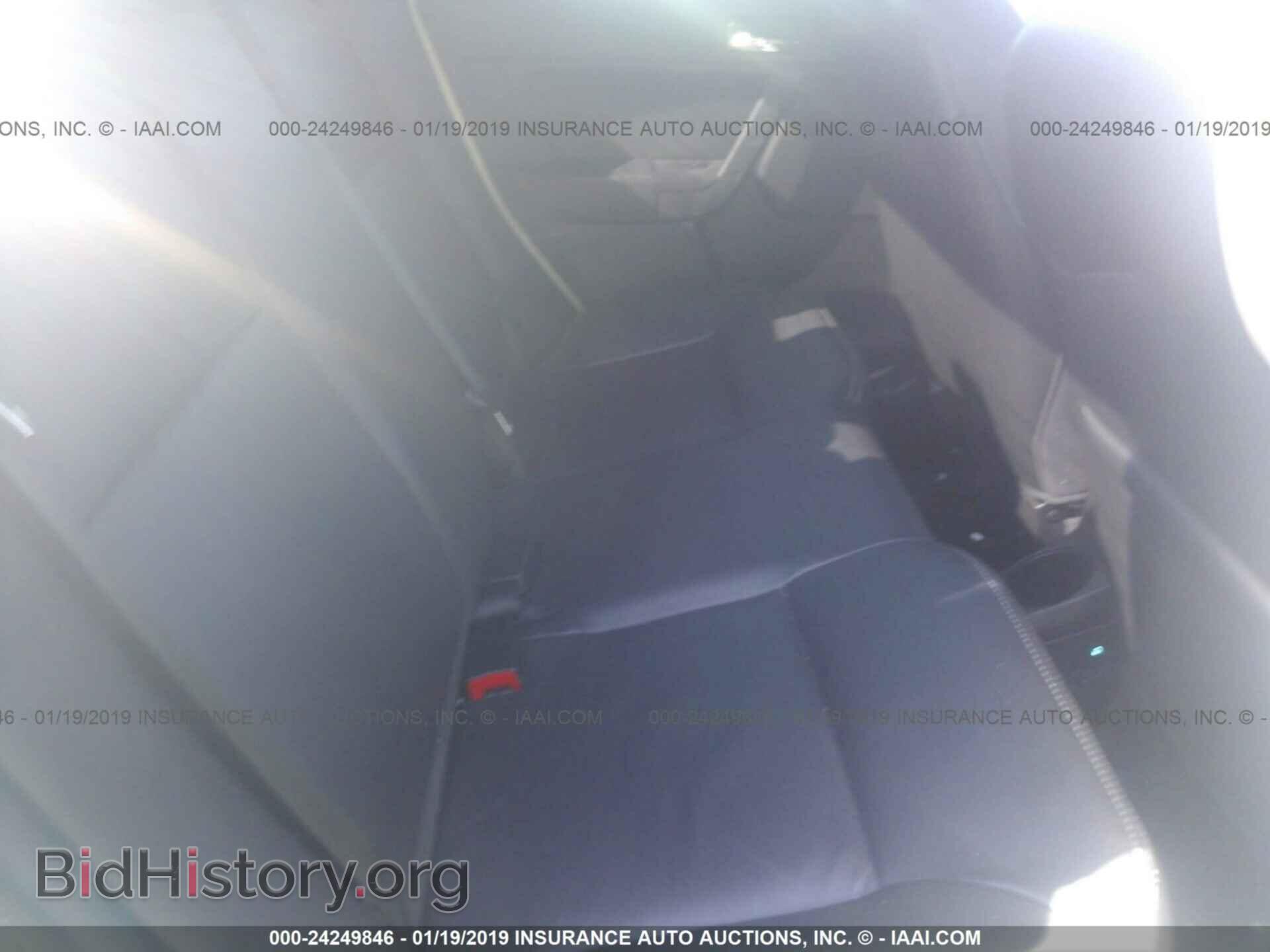 2011 FORD FOCUS - VIN: 1FAHP3GN2BW108367 - Фото 8