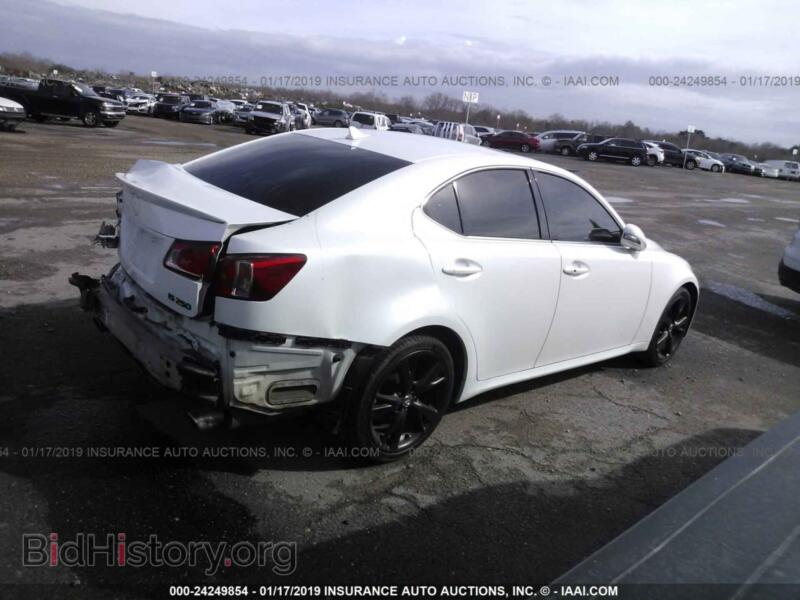 2011 Lexus IS (VIN JTHBF5C29B5131398) — photo 4 of 10