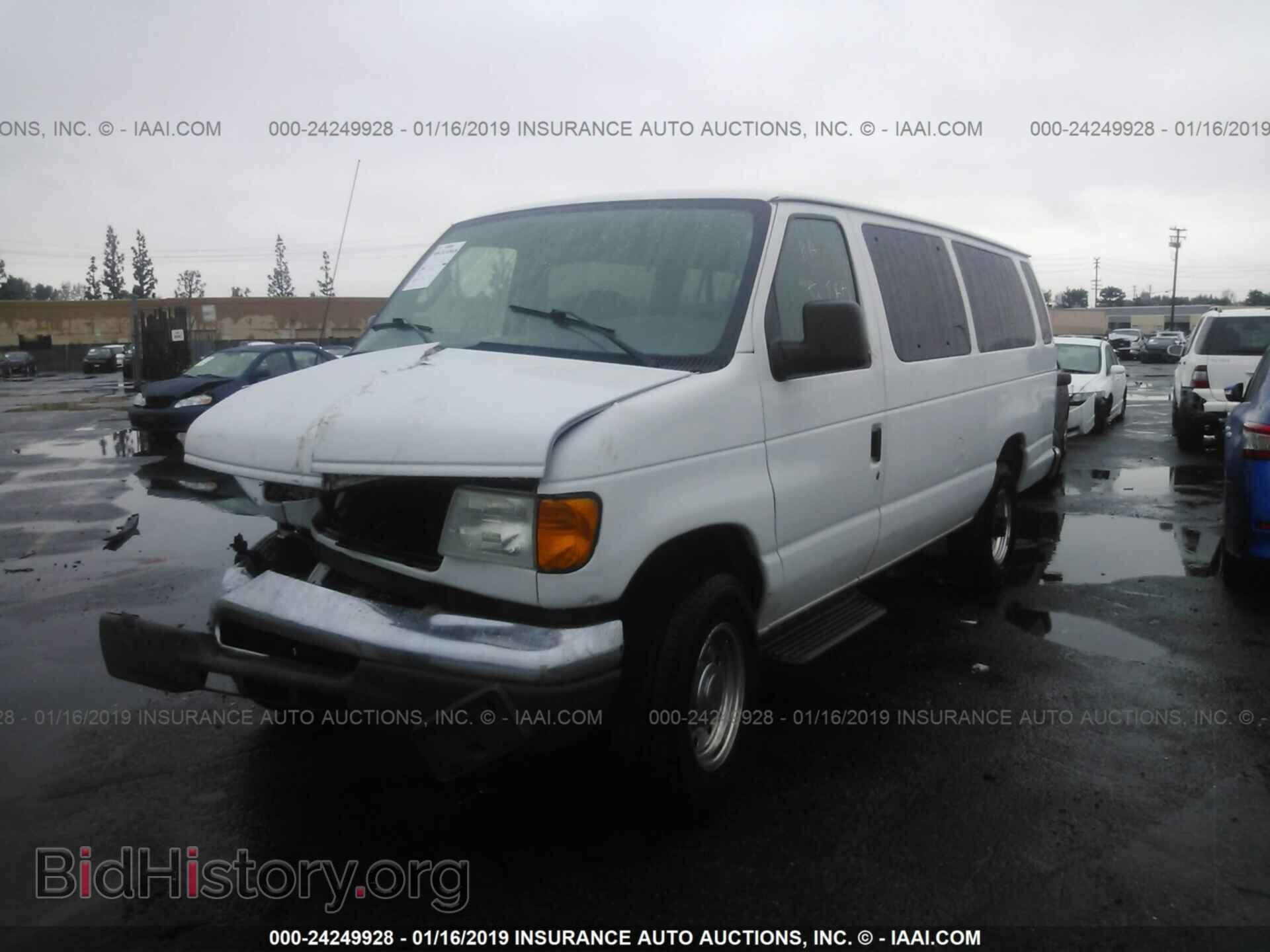 2006 FORD ECONOLINE - VIN: 1FBSS31L46DB33749 - Photo 2