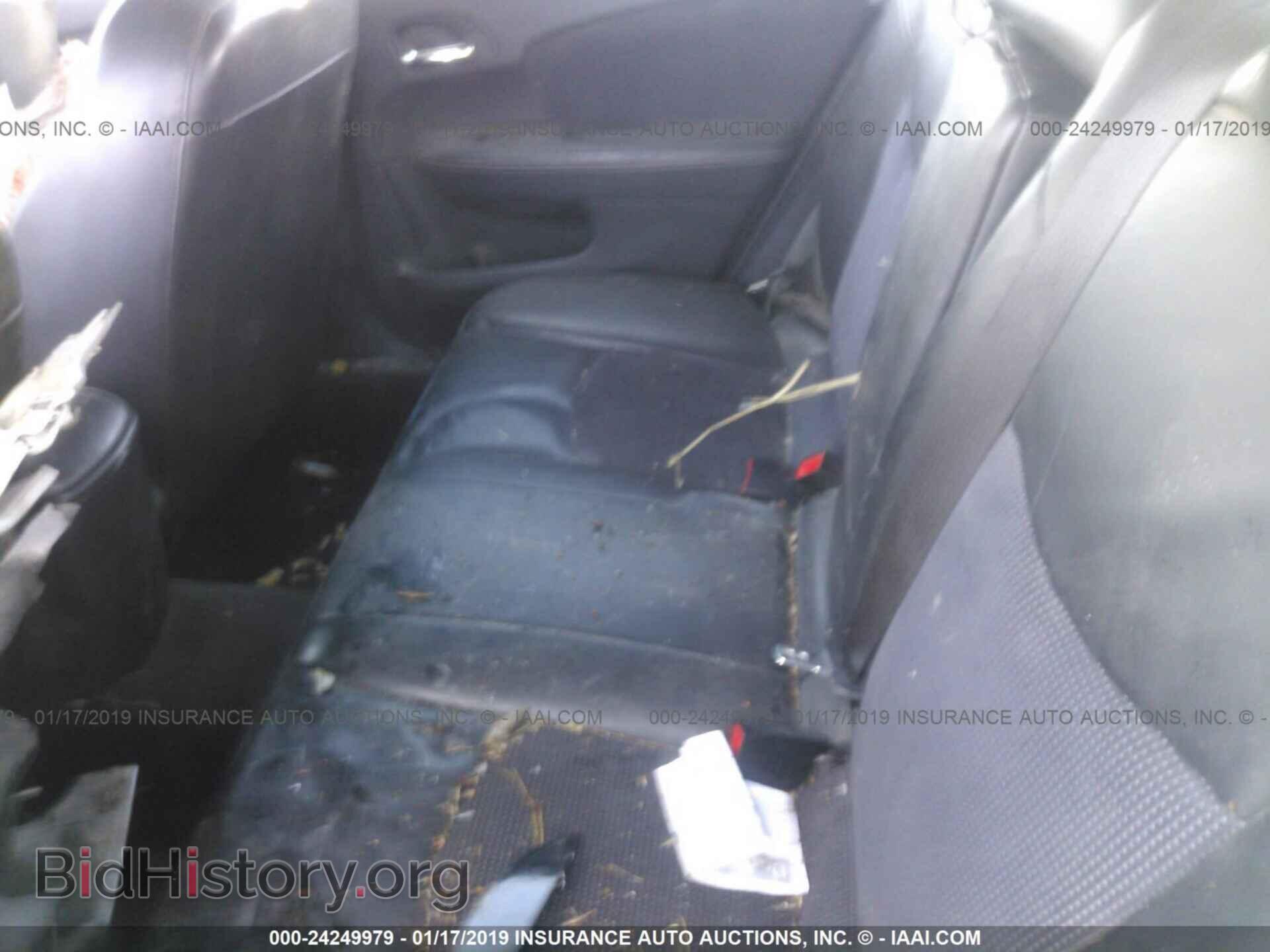 2012 CHRYSLER 200 - VIN: 1C3CCBHG6CN329475 - Фото 8