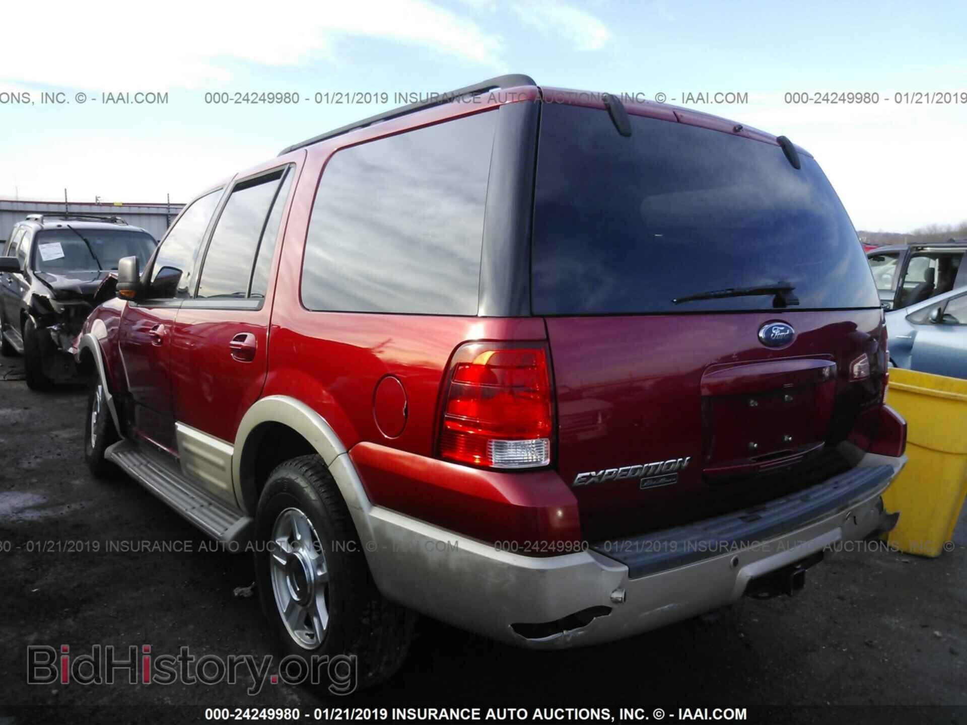 2006 FORD EXPEDITION - VIN: 1FMPU17536LA24497 - Фото 3