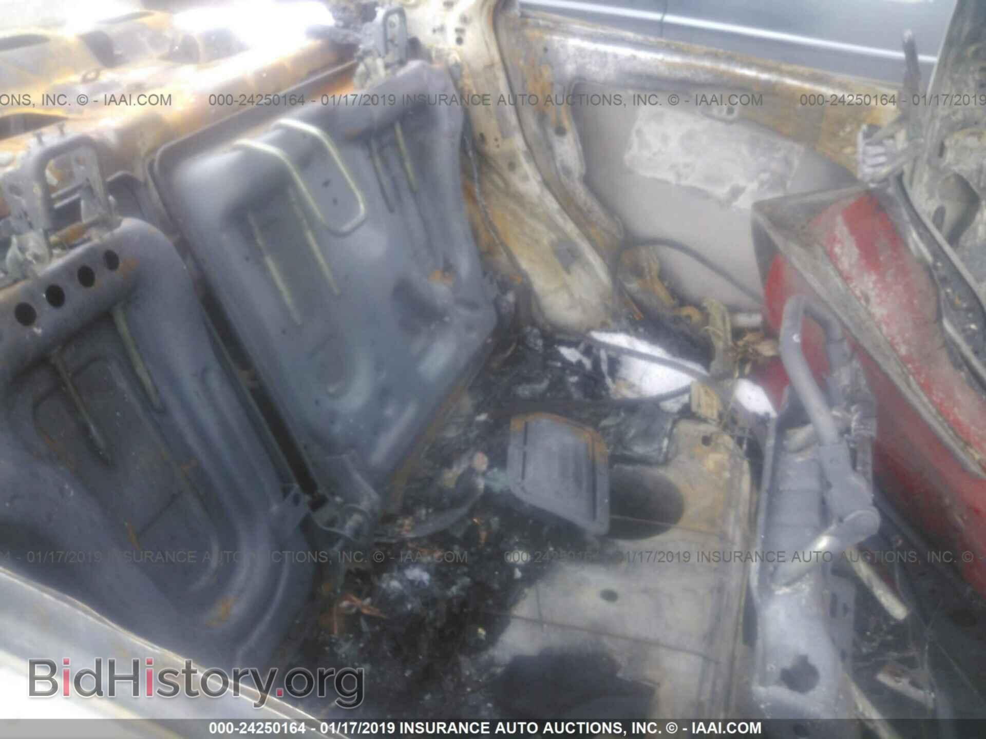 2015 FORD FIESTA - VIN: 3FADP4BJXFM213978 - Фото 8