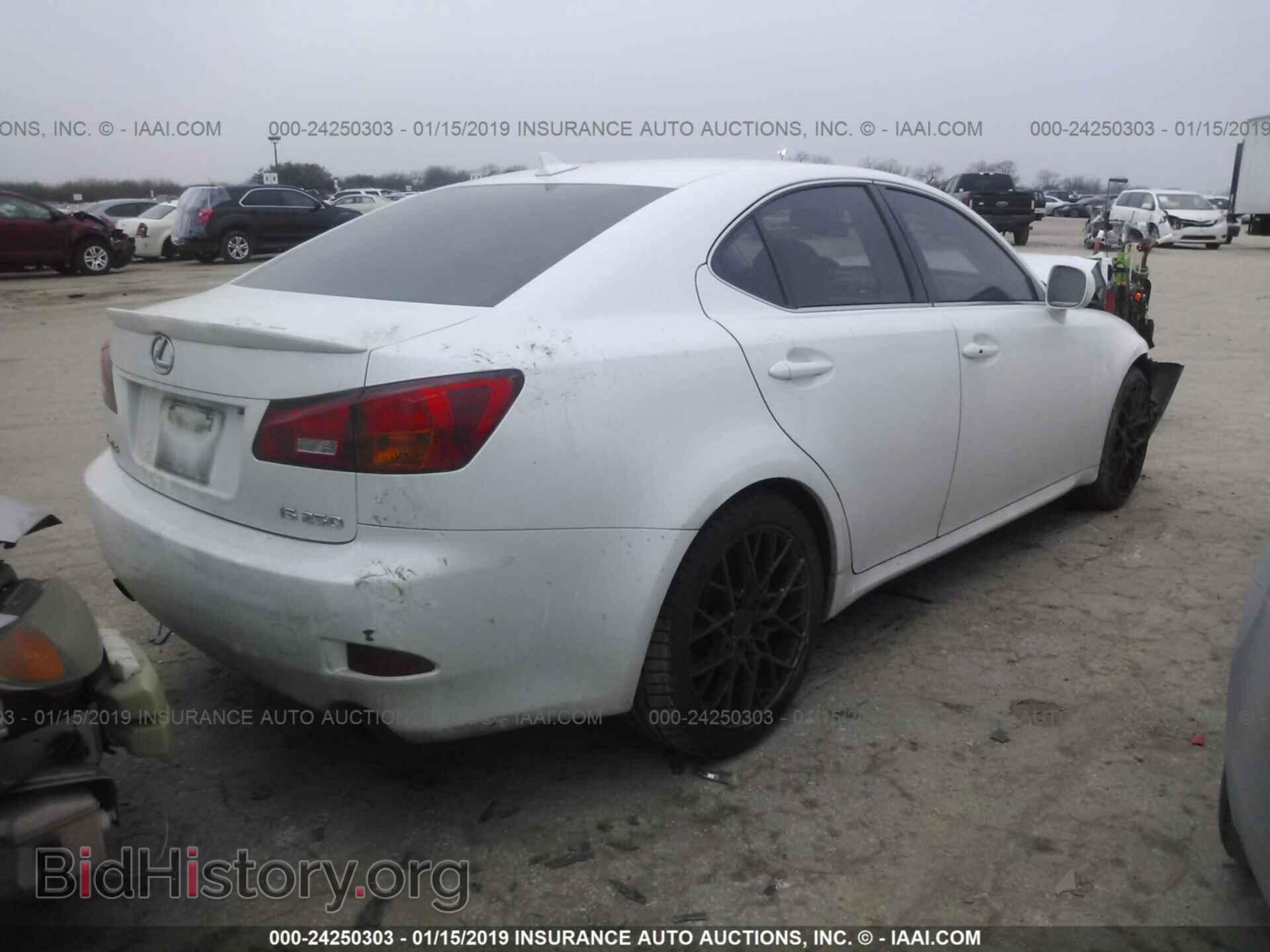 2008 LEXUS IS - VIN: JTHBK262X85083845 - Photo 4