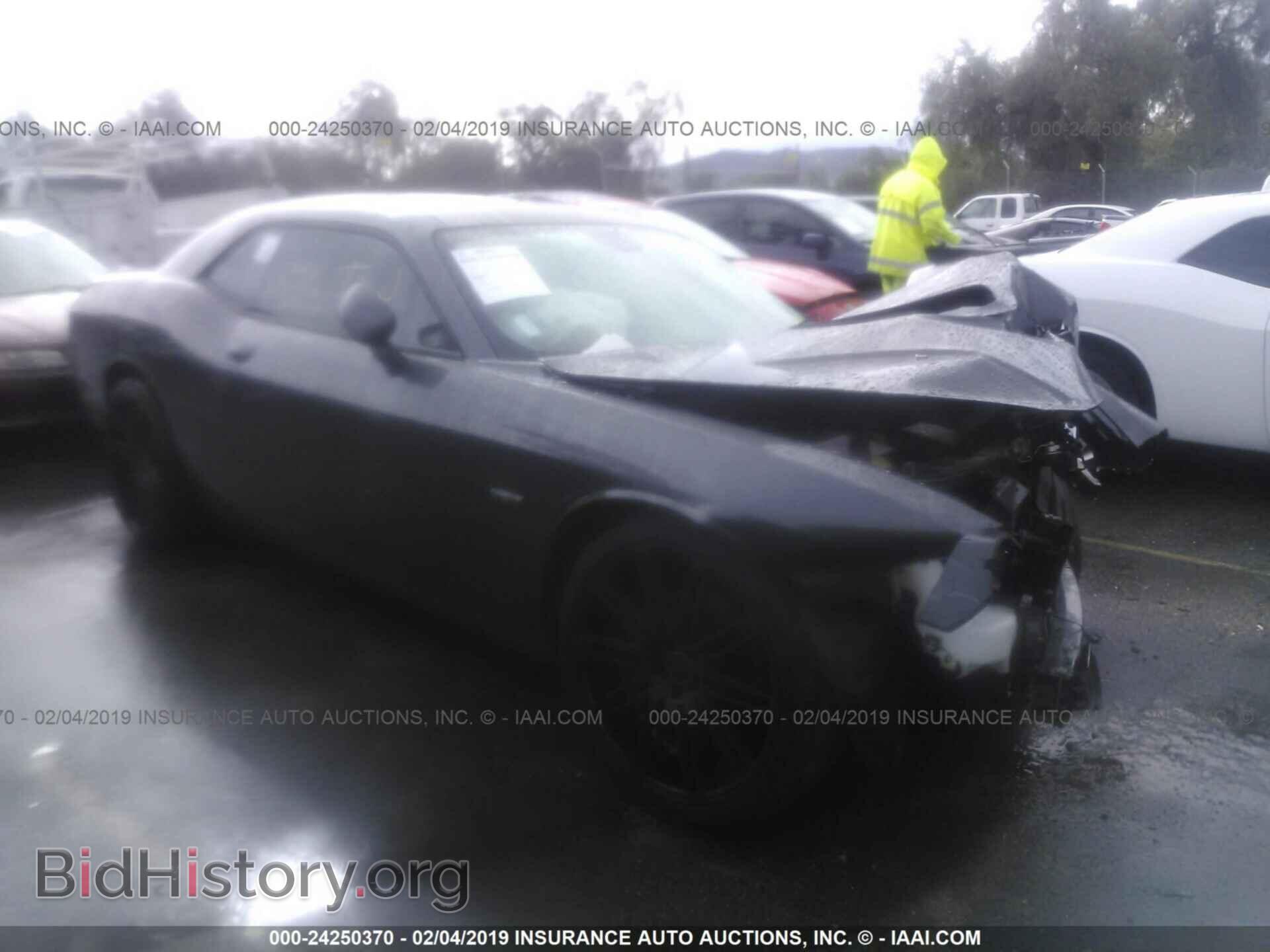 Фотография 2C3CDZBT0GH157759 - Dodge Challenger 2016