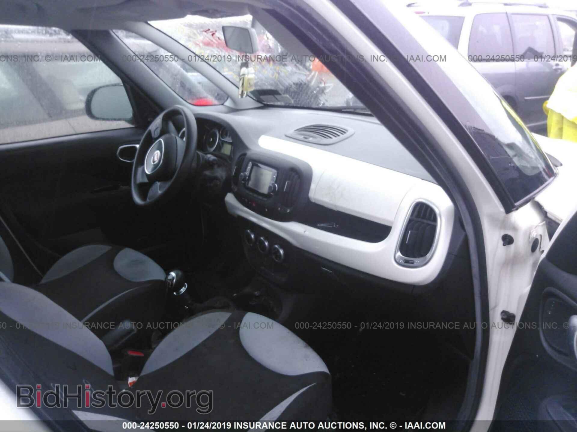 2014 FIAT 500L - VIN: ZFBCFAAH8EZ011775 - Фото 5