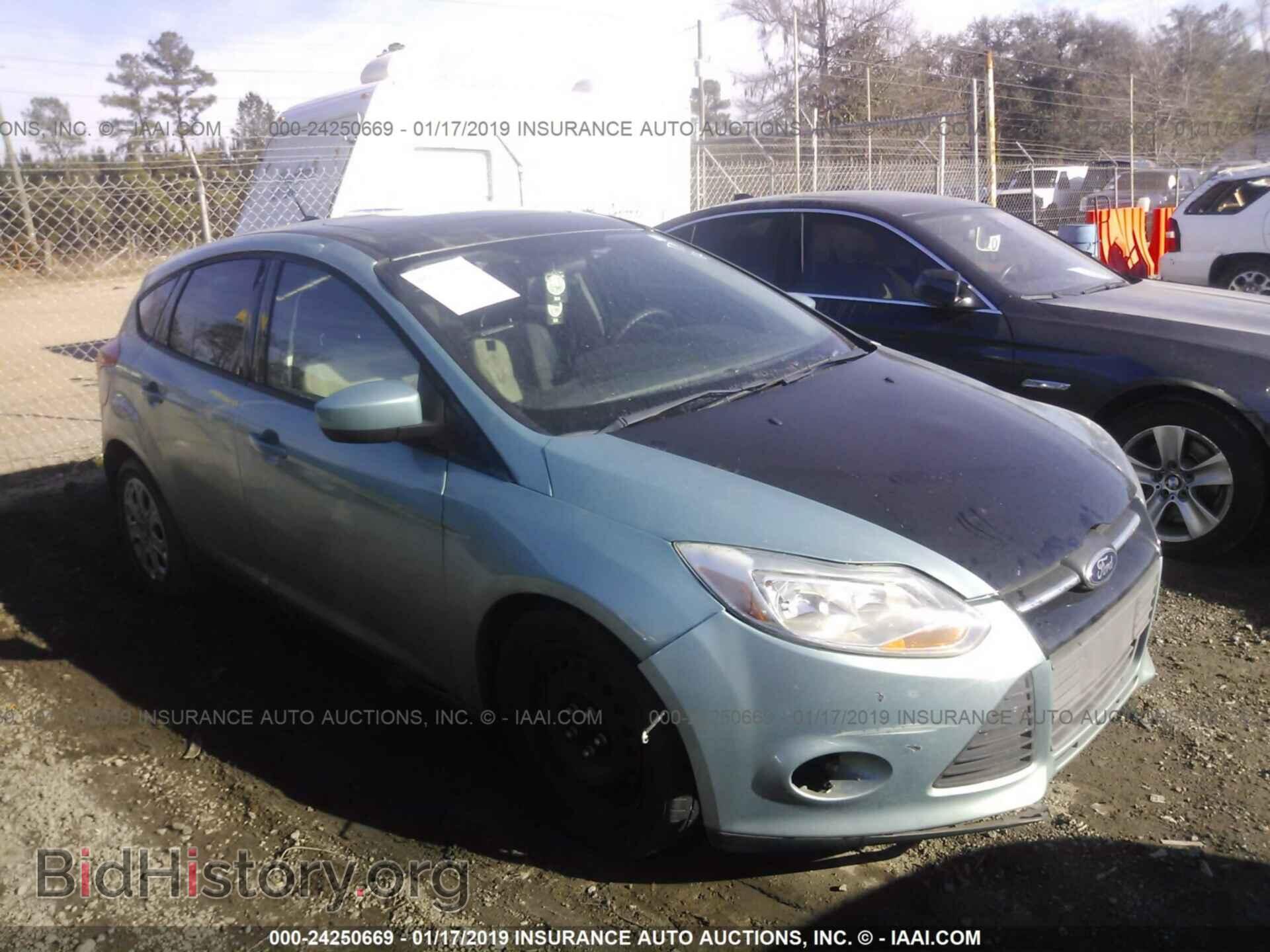 Photo 1FAHP3K28CL233647 - FORD FOCUS 2012