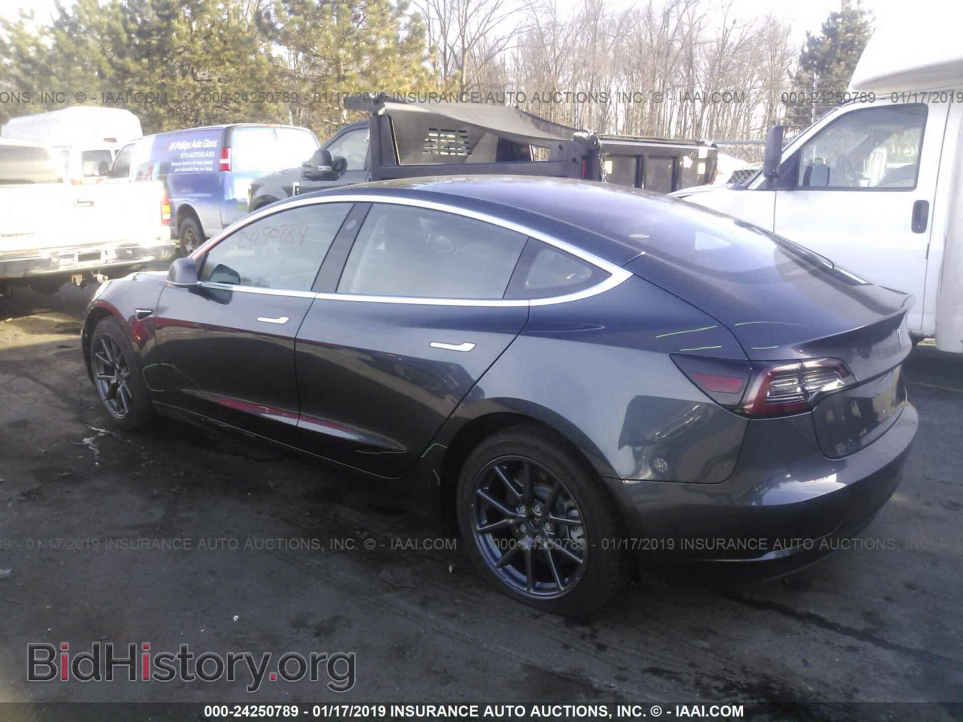 2018 TESLA MODEL 3 - VIN: 5YJ3E1EA1JF026857 - Photo 3
