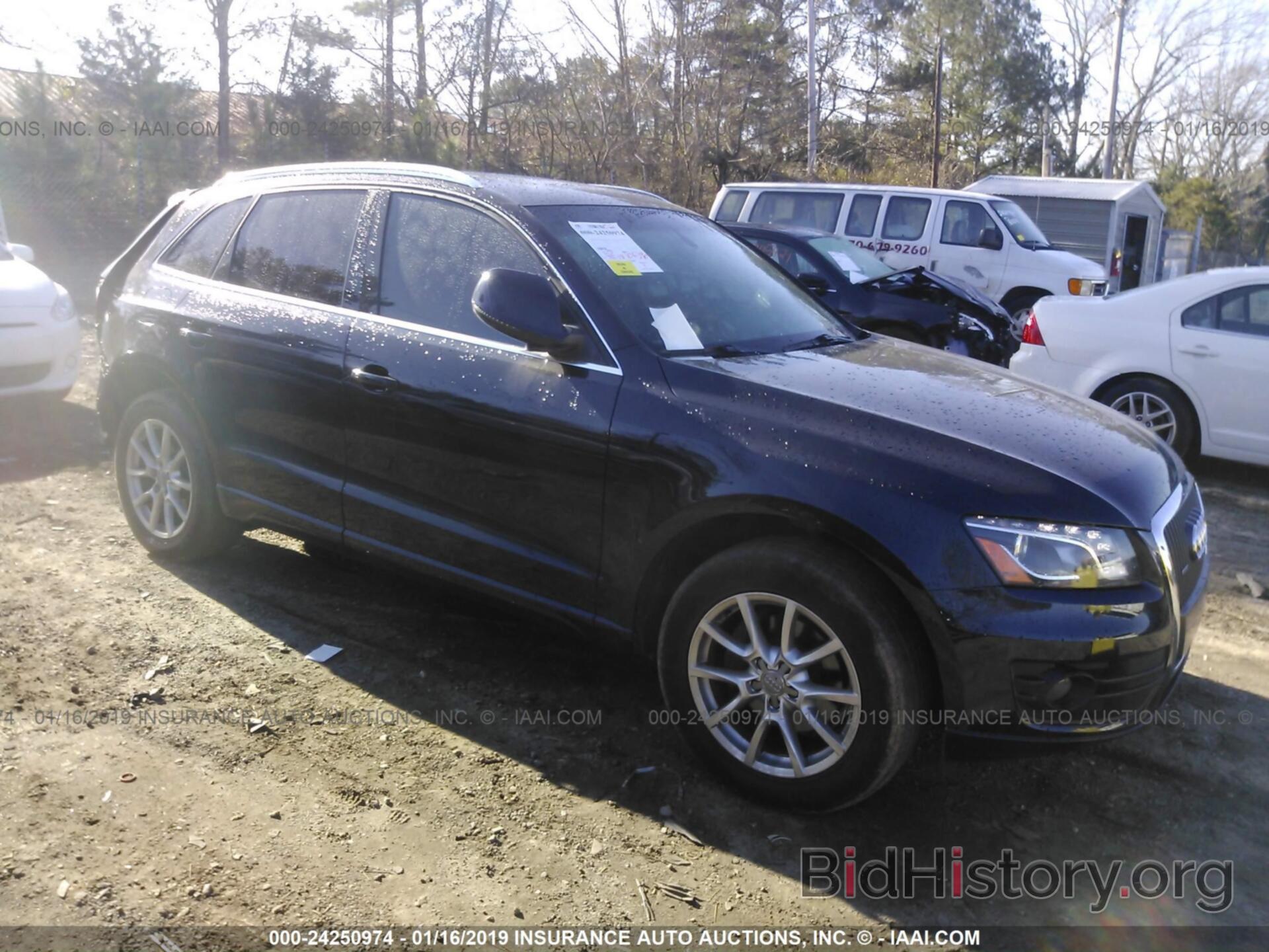 Photo WA1LFAFP0BA024165 - AUDI Q5 2011