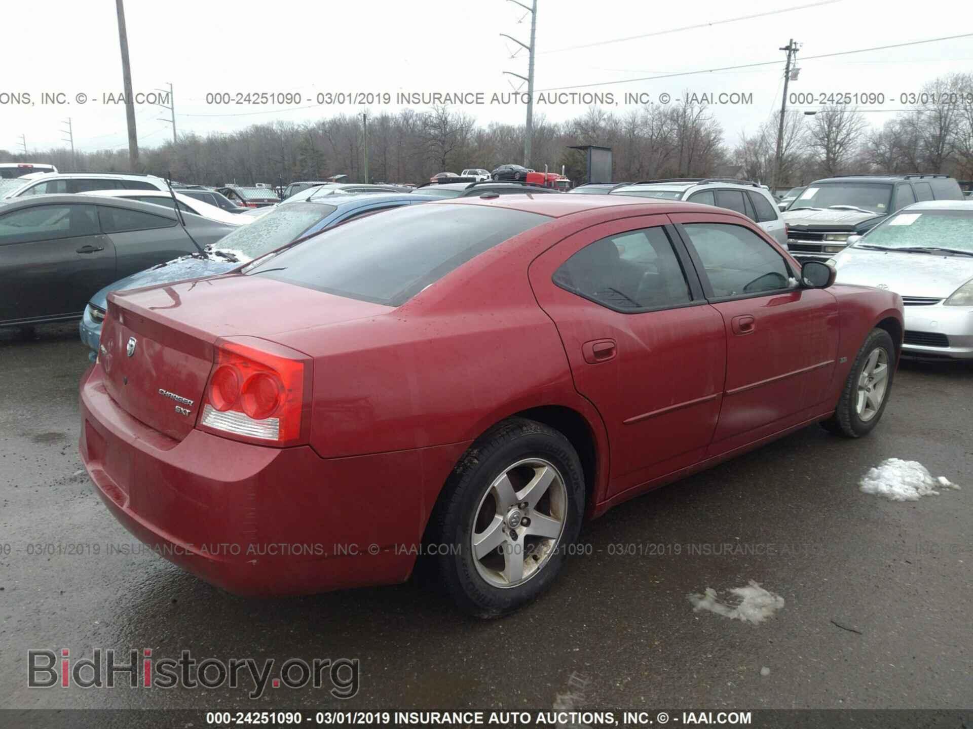 2010 DODGE CHARGER - VIN: 2B3CA3CV5AH196275 - Фото 4