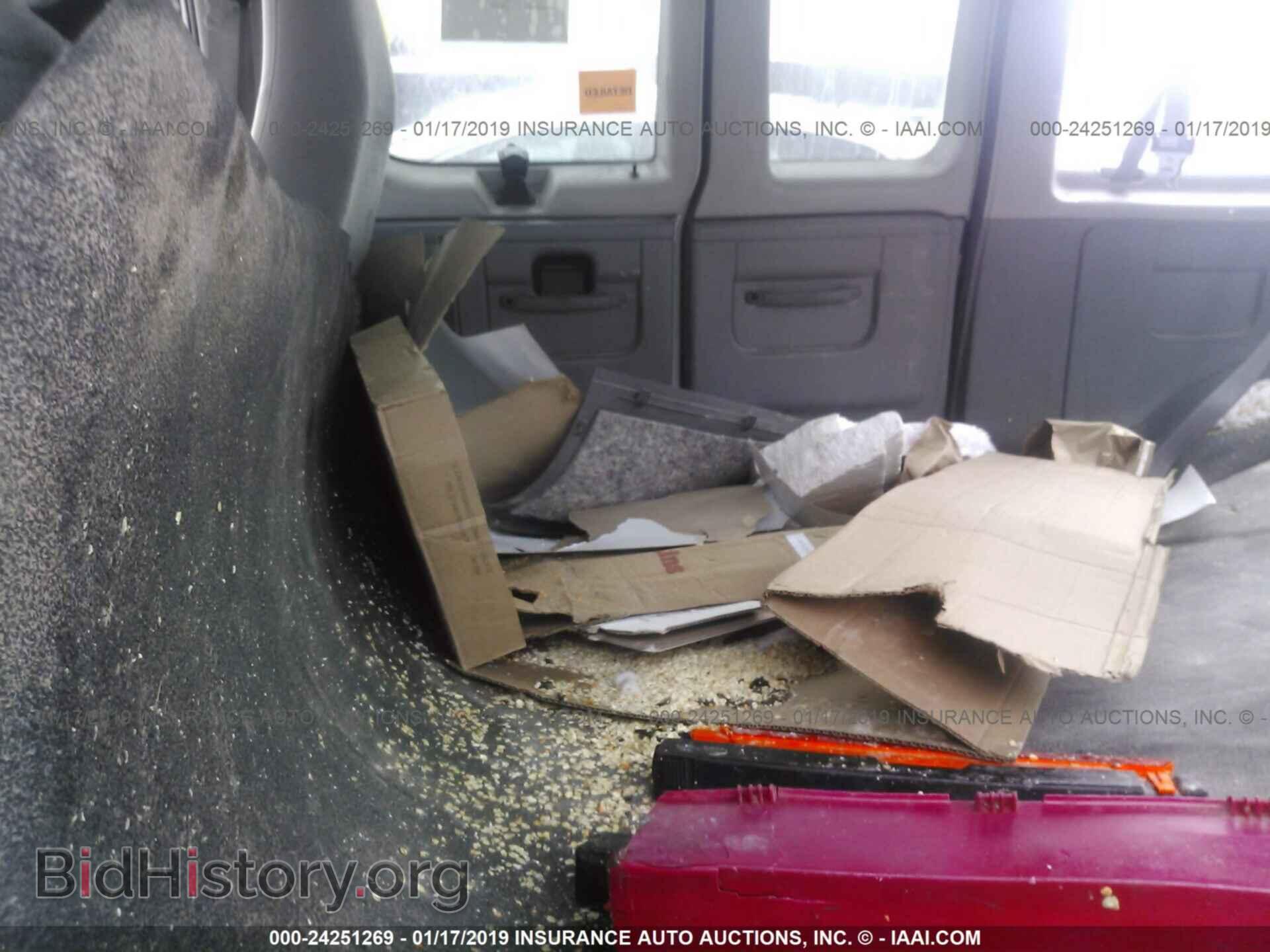 2006 FORD ECONOLINE - VIN: 1FBNE31L16DA19048 - Фото 8