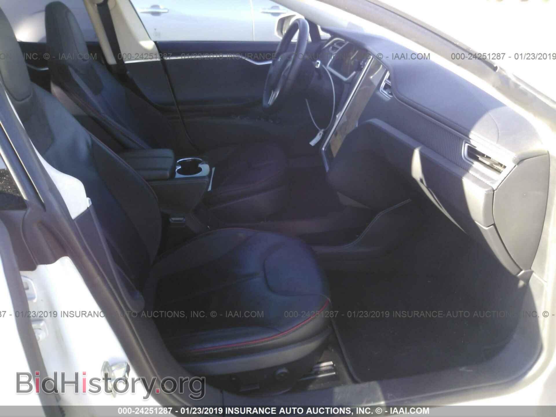 2013 TESLA MODEL S - VIN: 5YJSA1CG3DFP25670 - Фото 5