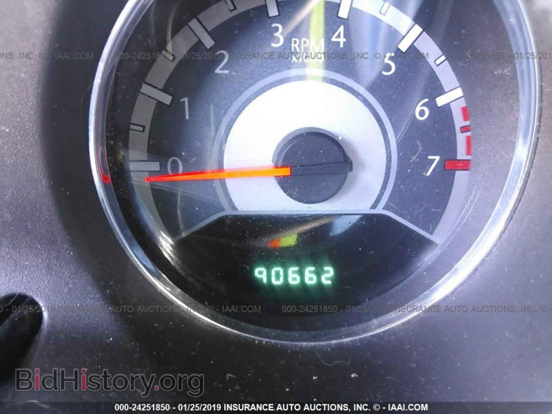 2012 CHRYSLER 200 - VIN: 1C3CCBBB4CN300702 - Photo 7