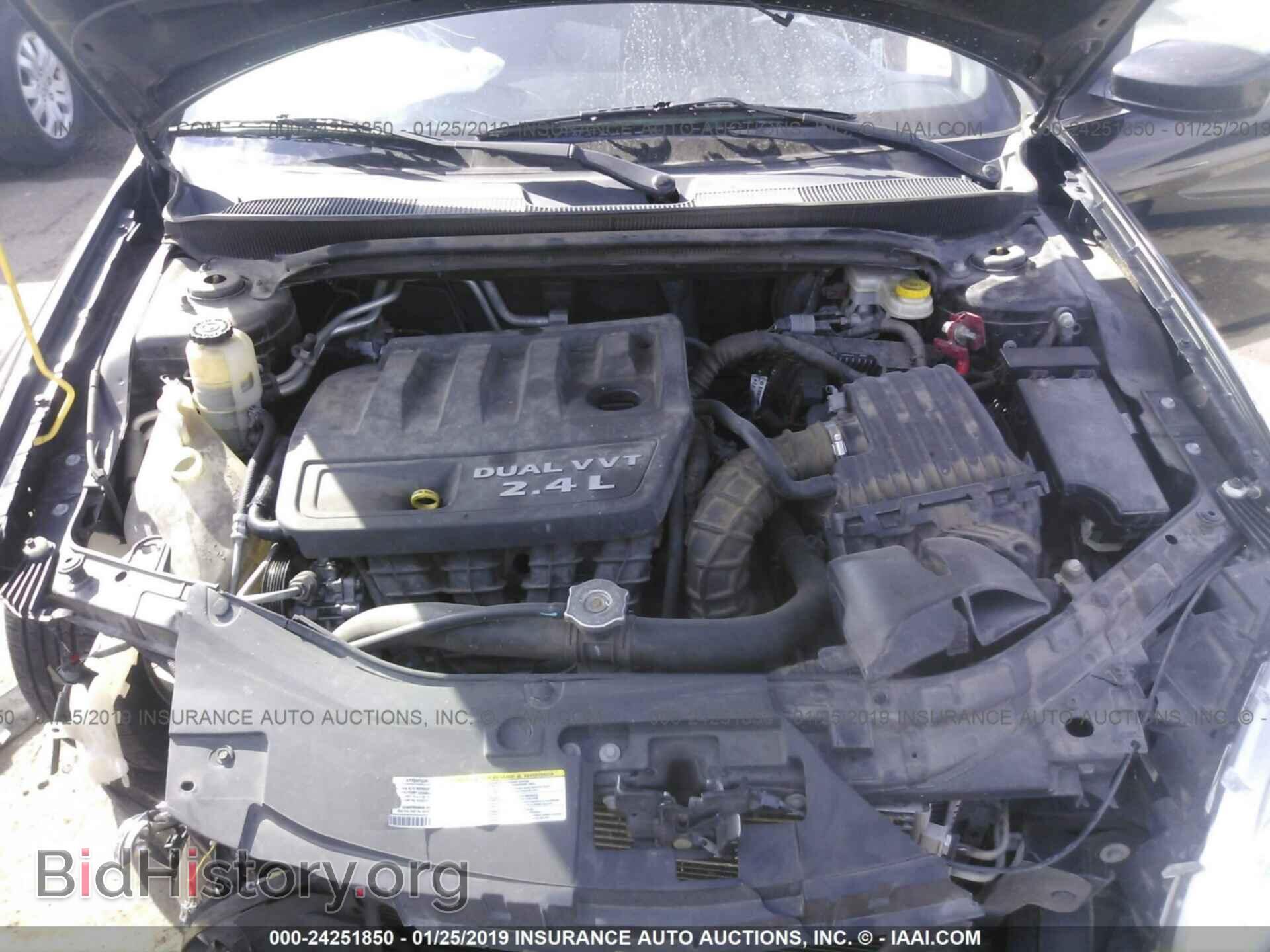 2012 CHRYSLER 200 - VIN: 1C3CCBBB4CN300702 - Photo 10