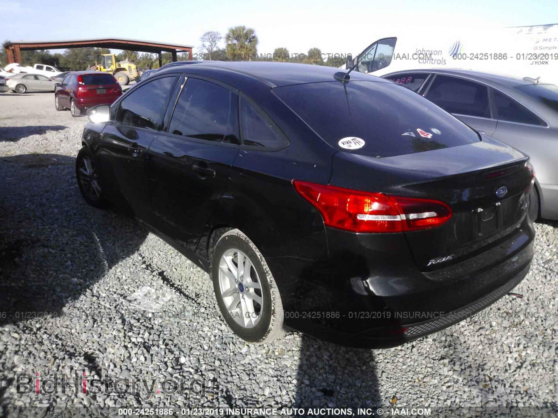 2015 FORD FOCUS - VIN: 1FADP3F2XFL250009 - Фото 3