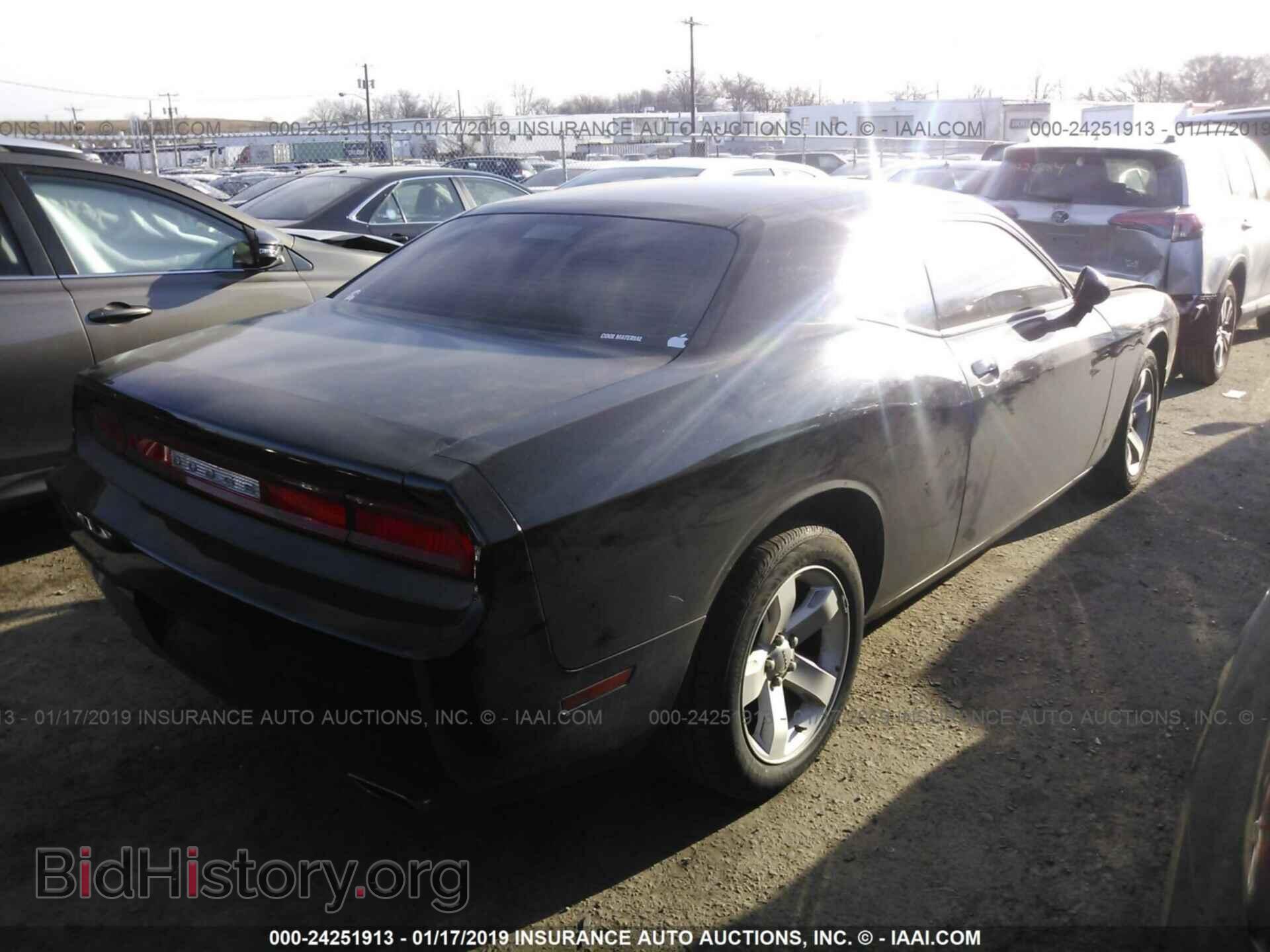 2014 DODGE CHALLENGER - VIN: 2C3CDYAG2EH127089 - Фото 4
