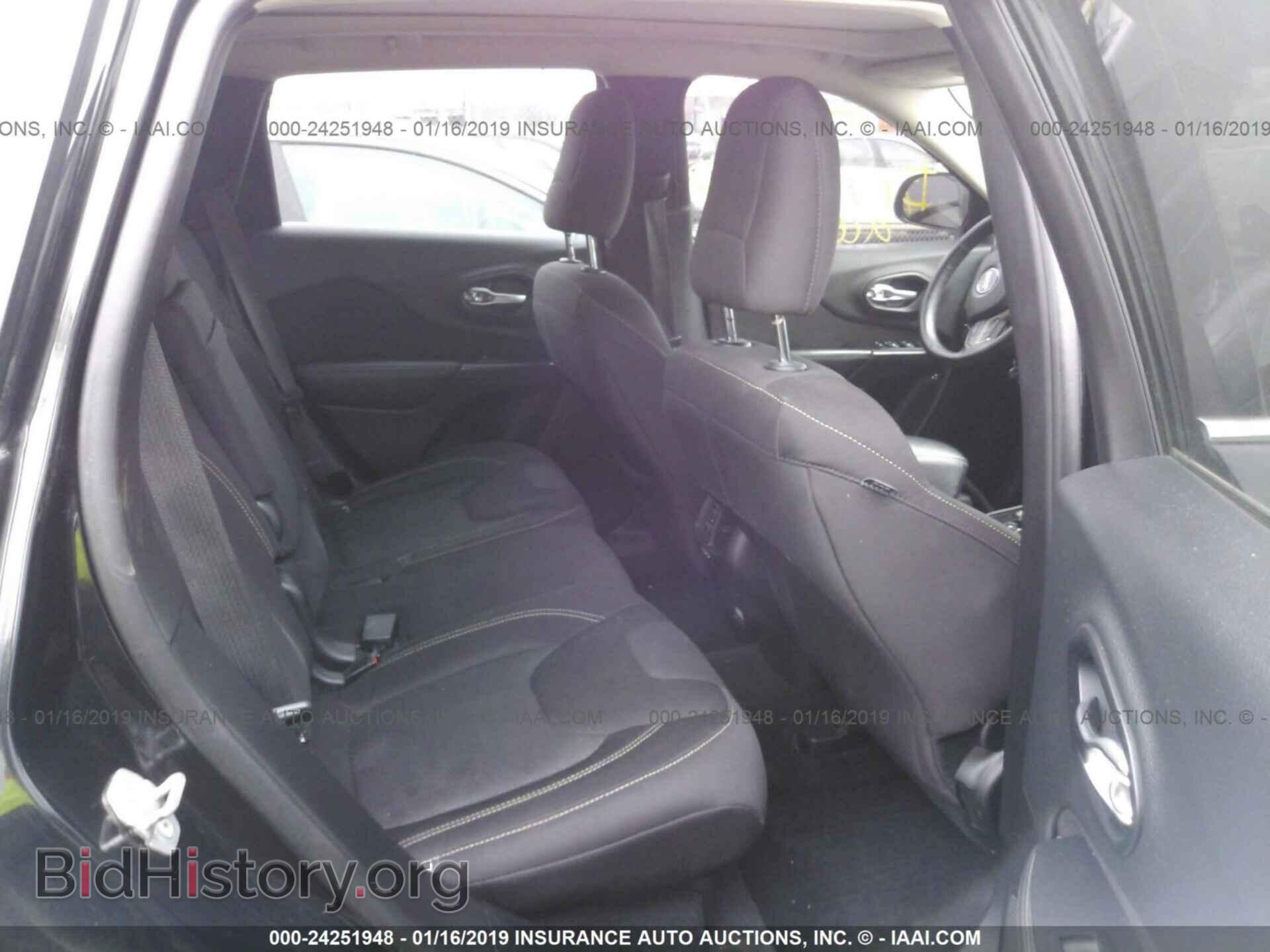 2015 JEEP CHEROKEE - VIN: 1C4PJMCS0FW610180 - Photo 8