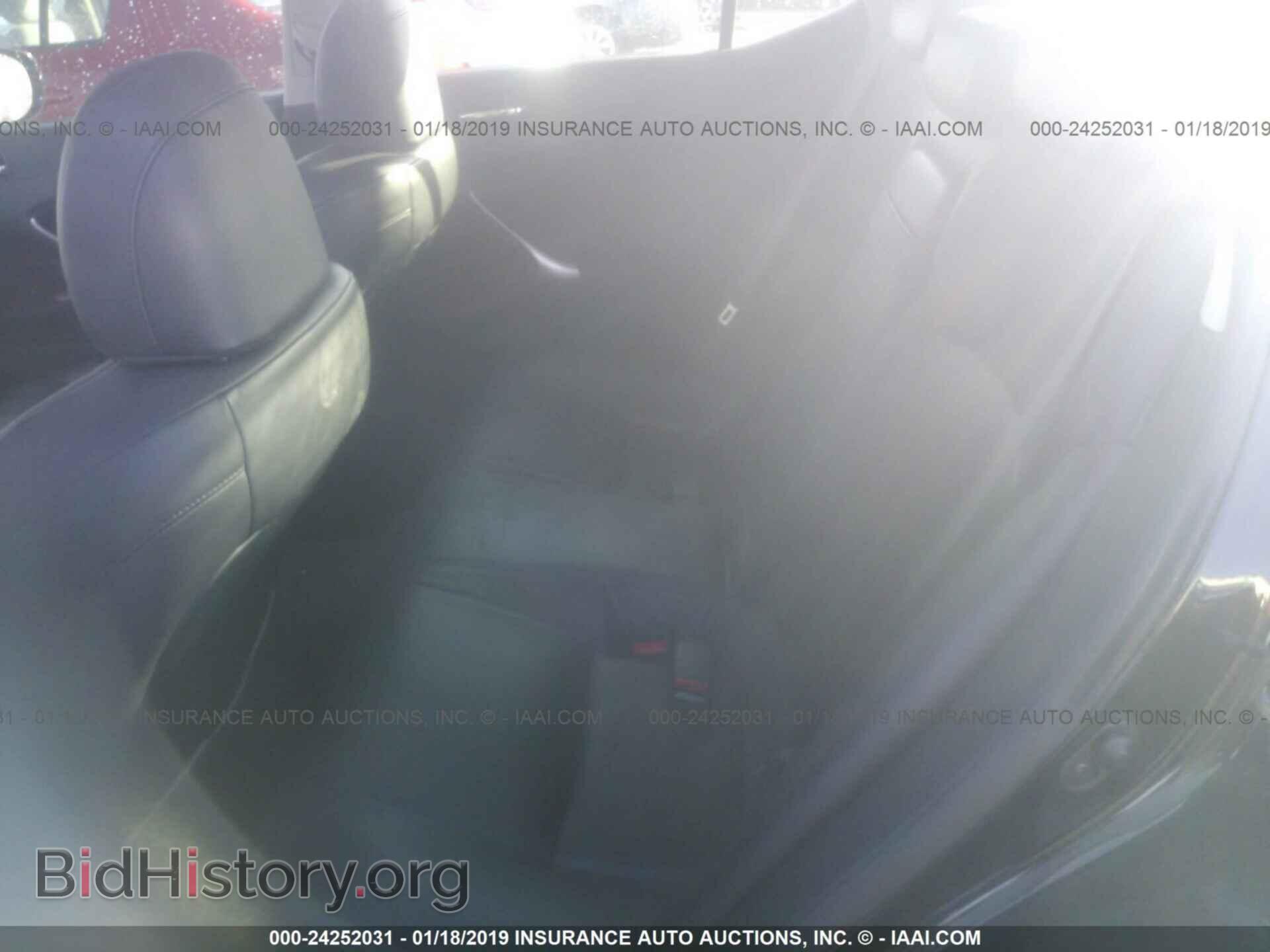 2007 LEXUS IS - VIN: JTHCK262872018366 - Photo 8