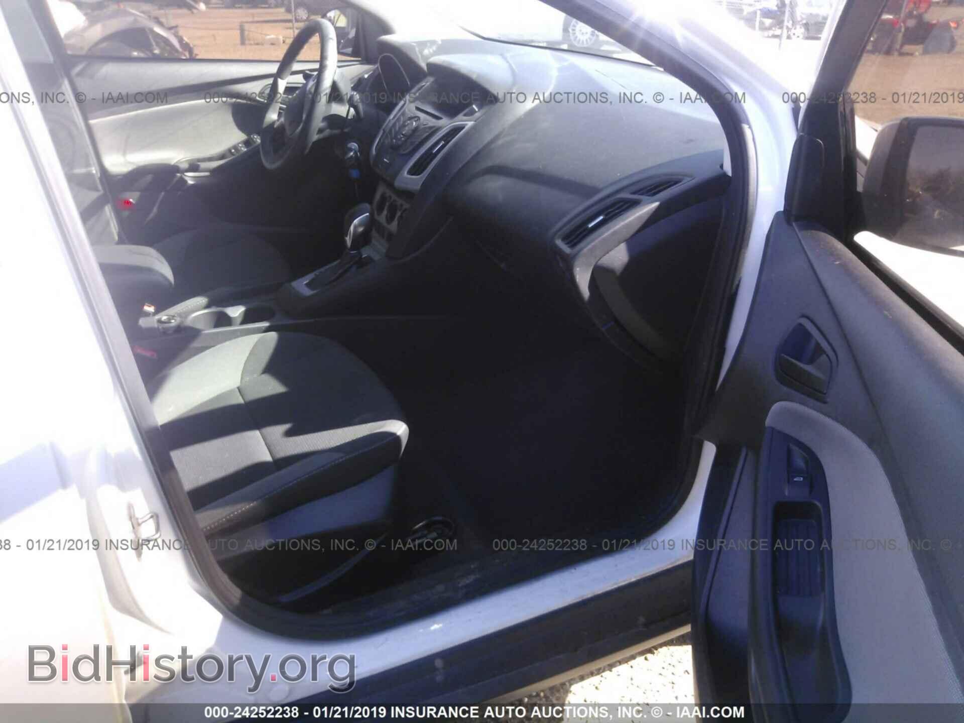 2012 FORD FOCUS - VIN: 1FAHP3F23CL201957 - Photo 5
