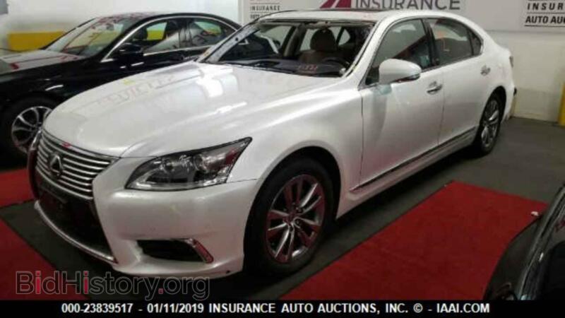 2016 Lexus LS (VIN JTHGL5EF7G5057100) — фото 2 из 10