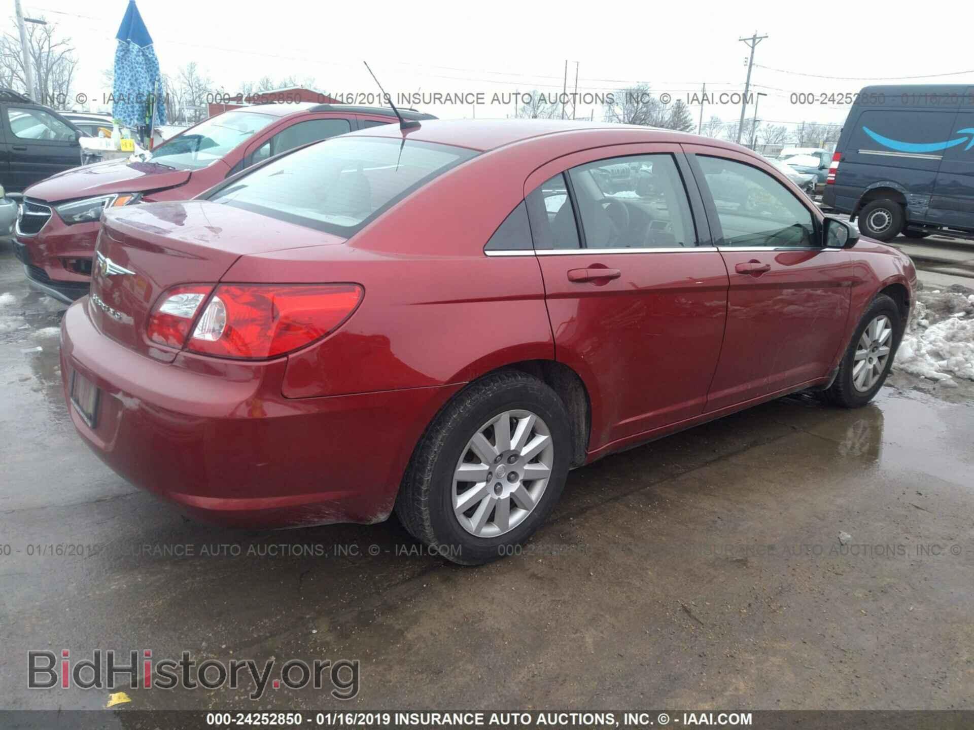 2008 CHRYSLER SEBRING - VIN: 1C3LC46K78N197403 - Фото 4