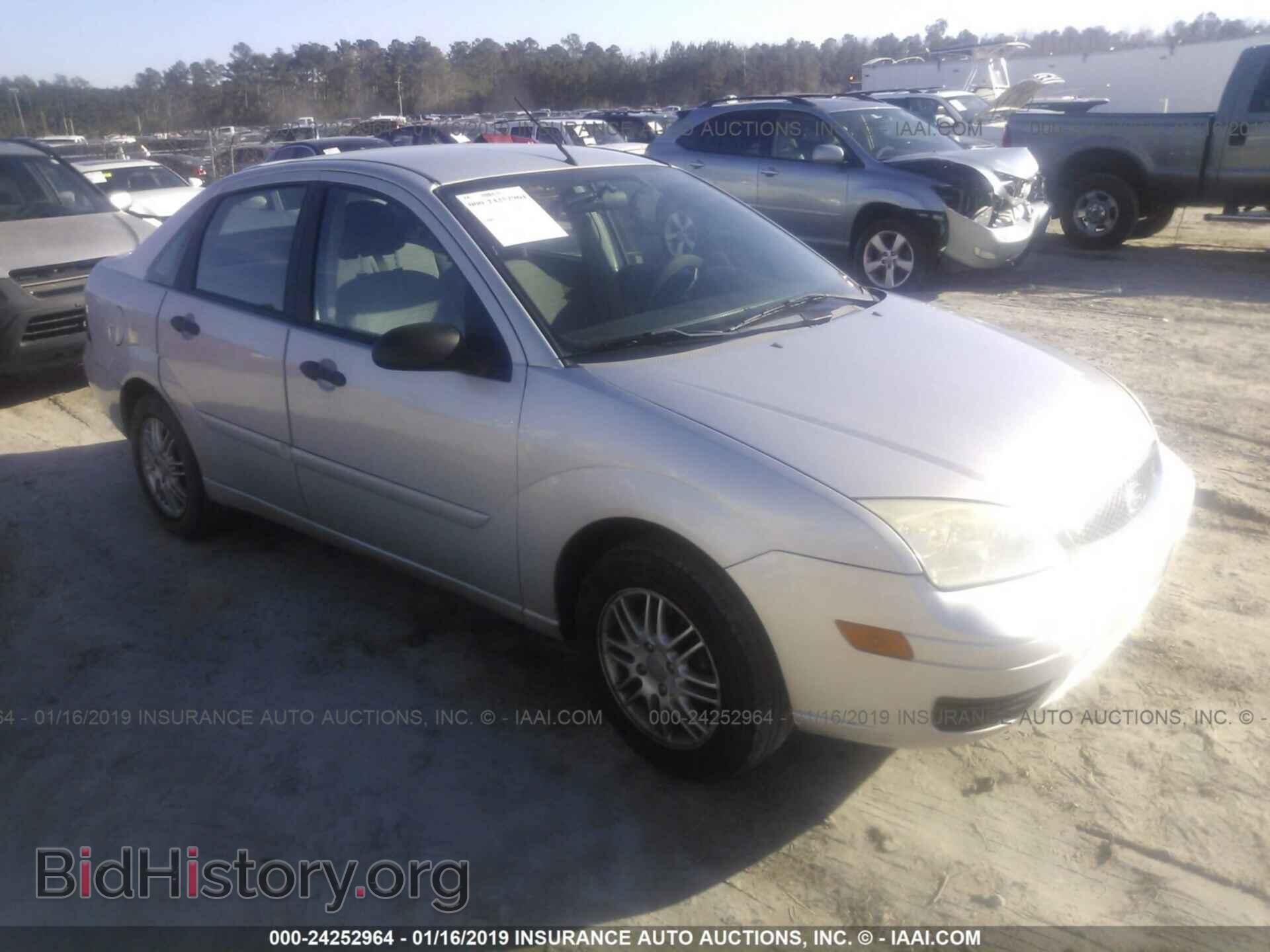 Фотография 1FAFP34N76W228778 - FORD FOCUS 2006