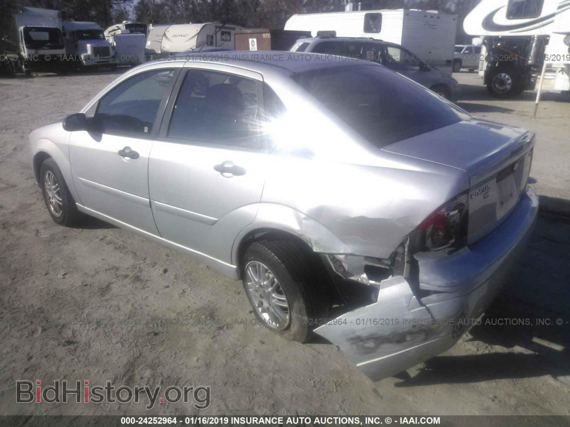 2006 FORD FOCUS - VIN: 1FAFP34N76W228778 - Фото 3