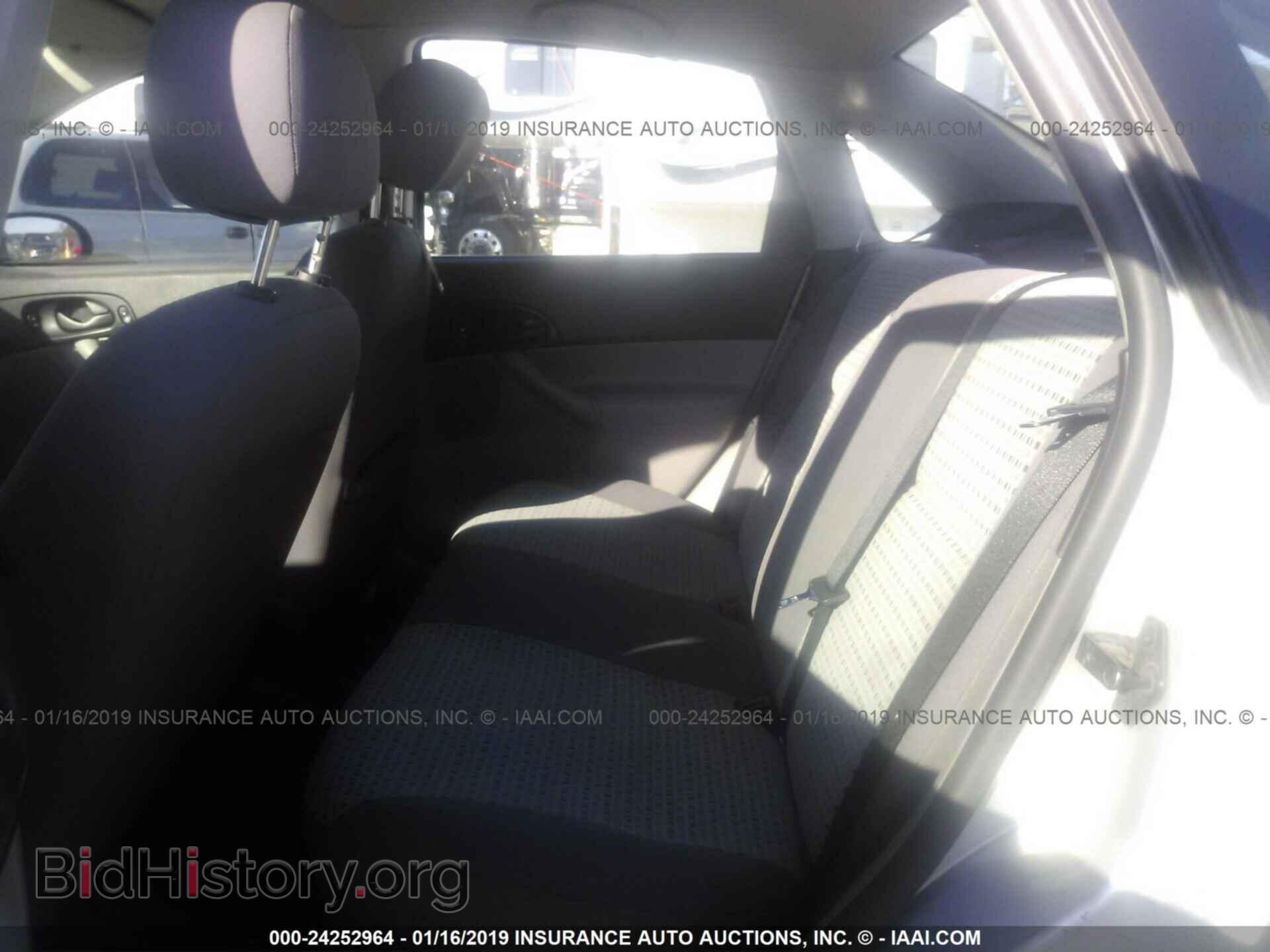2006 FORD FOCUS - VIN: 1FAFP34N76W228778 - Фото 8