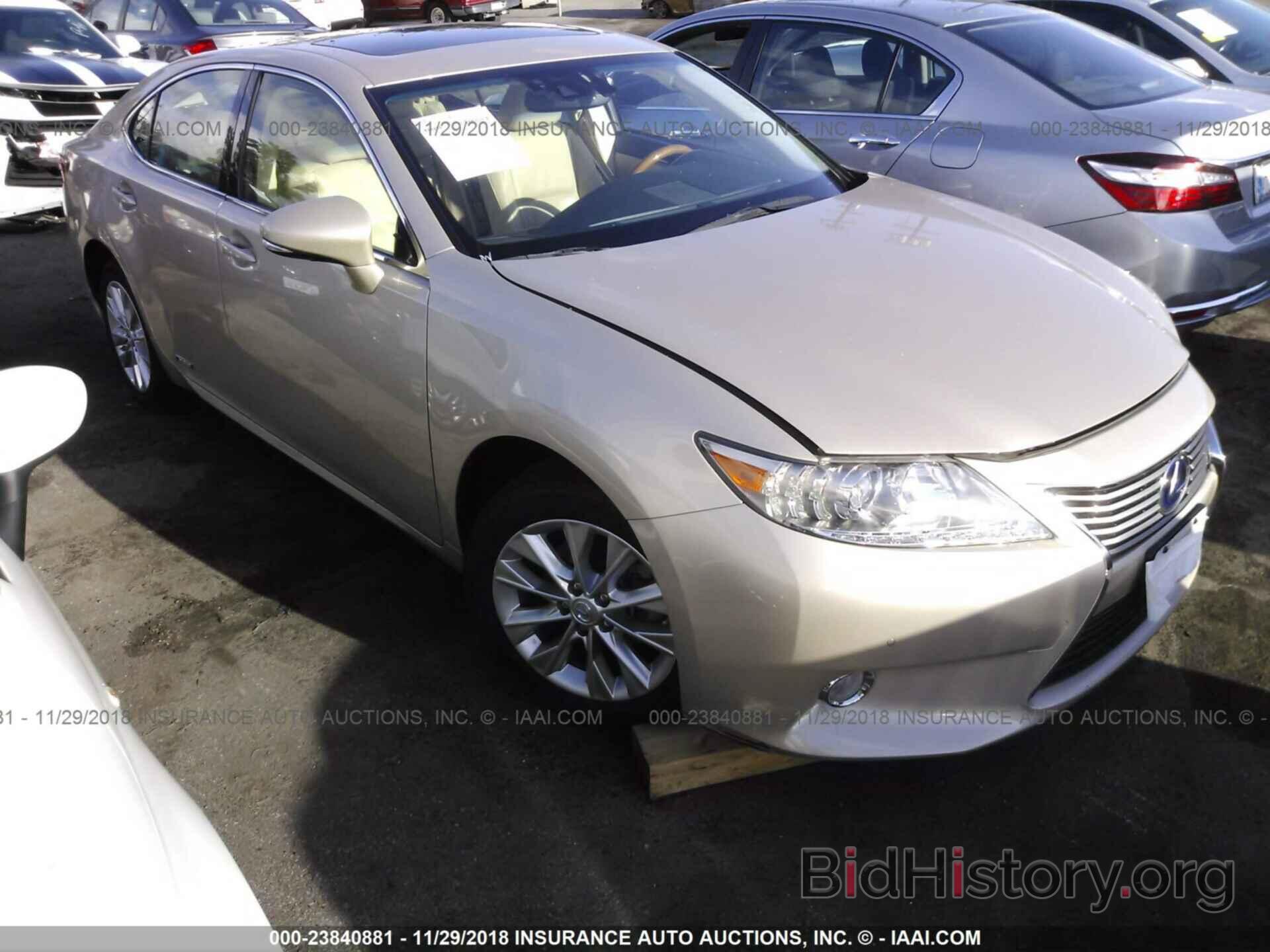 Photo JTHBW1GG6D2000335 - LEXUS ES 2013