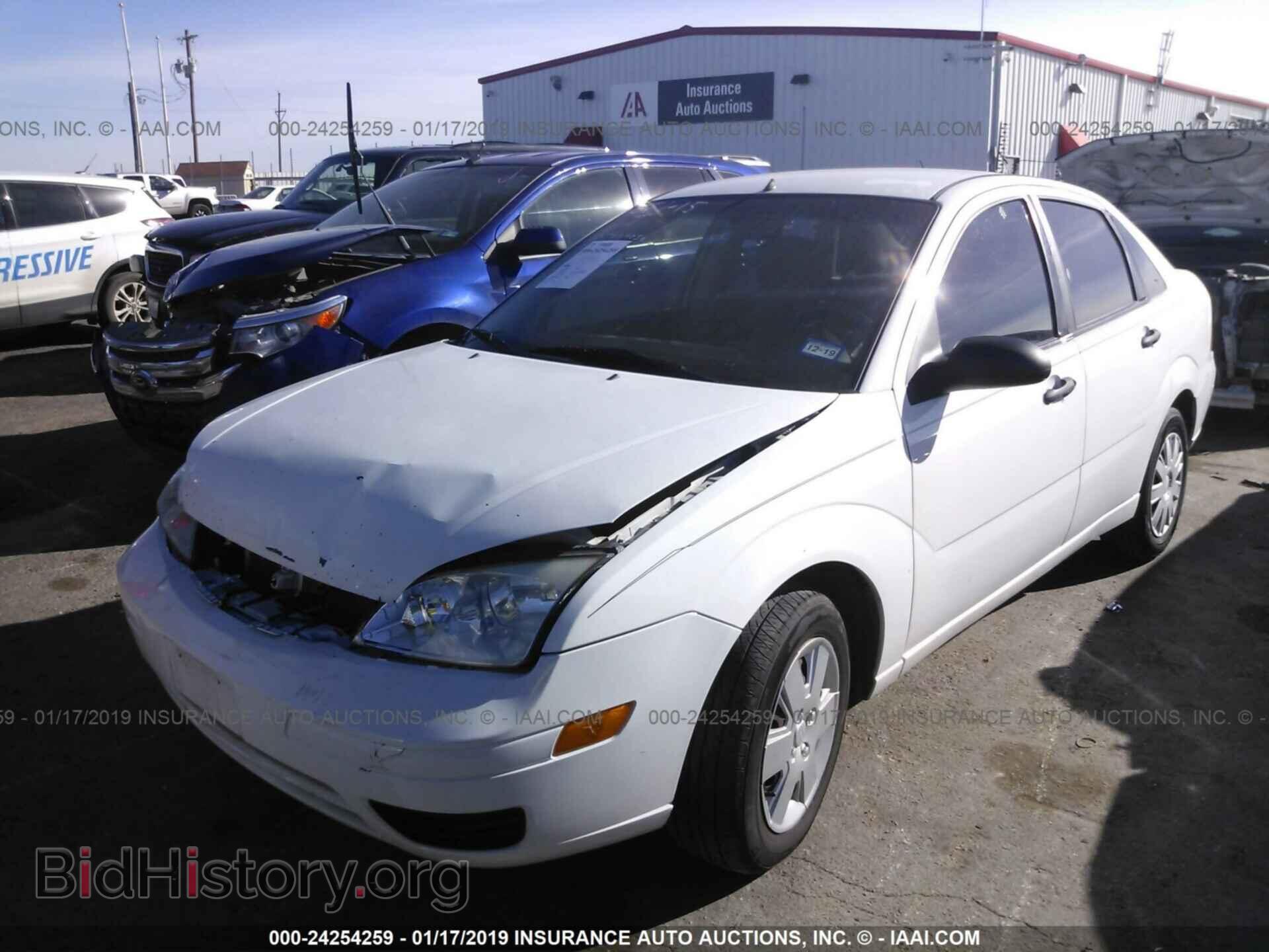 2007 FORD FOCUS - VIN: 1FAFP34N07W310790 - Фото 2