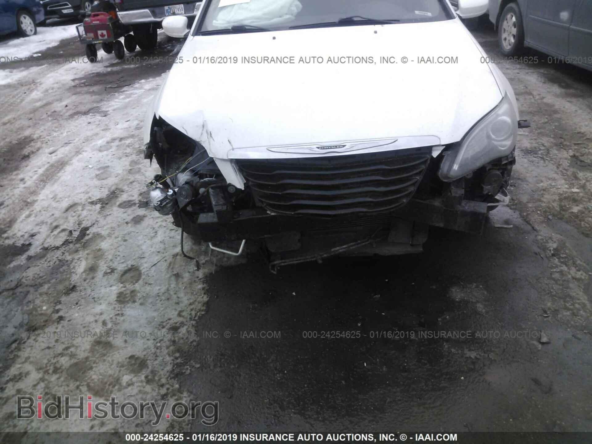 2012 CHRYSLER 200 - VIN: 1C3CCBBG6CN251305 - Фото 6