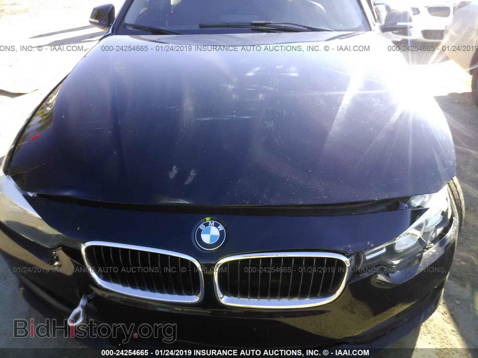 2016 BMW 320 - VIN: WBA8A9C56GK617636 - Photo 10