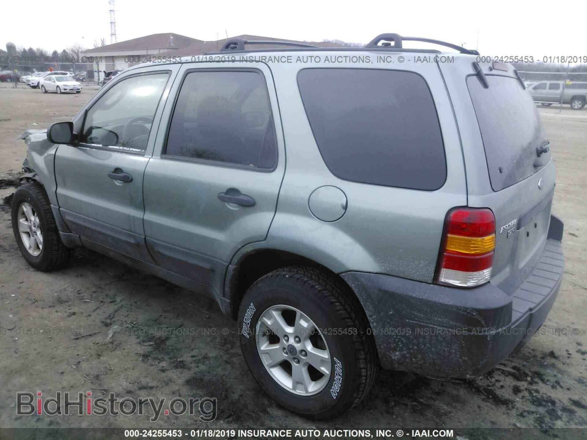 2006 FORD ESCAPE - VIN: 1FMYU93106KC81452 - Фото 3
