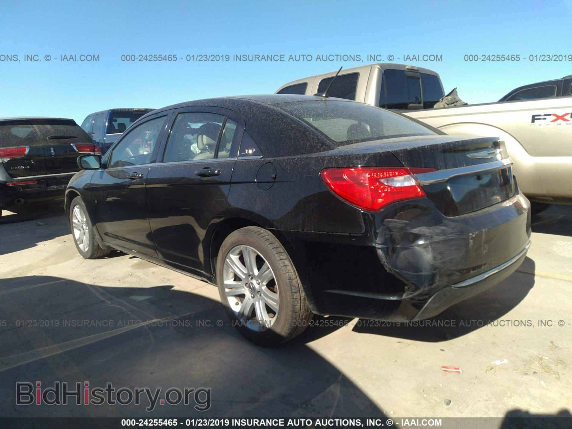 2013 CHRYSLER 200 - VIN: 1C3CCBAB1DN685994 - Photo 3