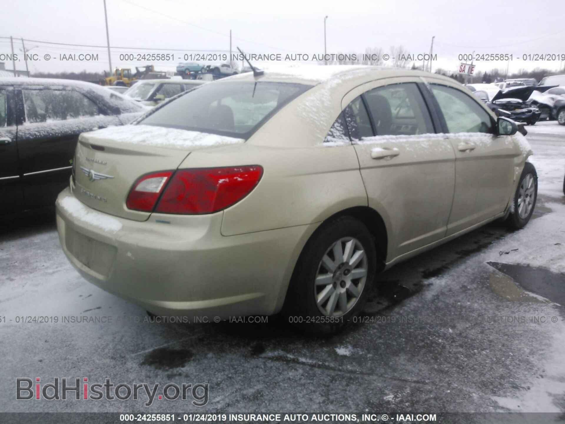 2010 CHRYSLER SEBRING - VIN: 1C3CC4FB4AN121045 - Photo 4