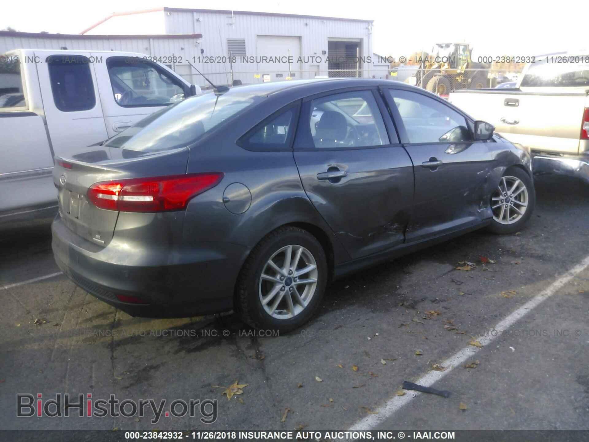 2015 FORD FOCUS - VIN: 1FADP3F21FL353996 - Photo 4