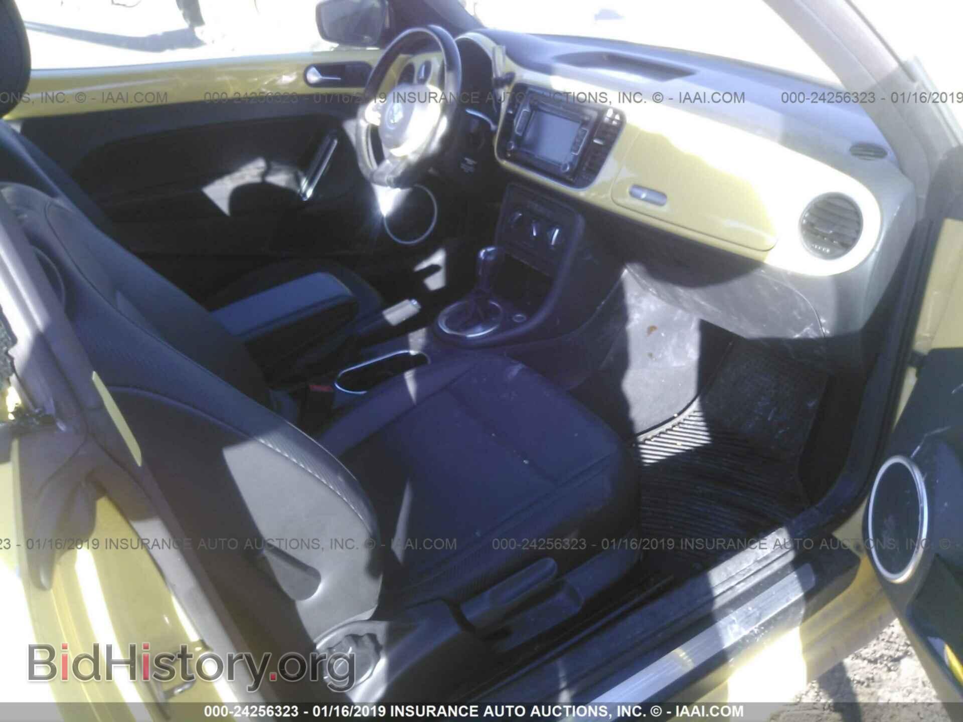 2012 VOLKSWAGEN BEETLE - VIN: 3VWJP7AT4CM637649 - Фото 5