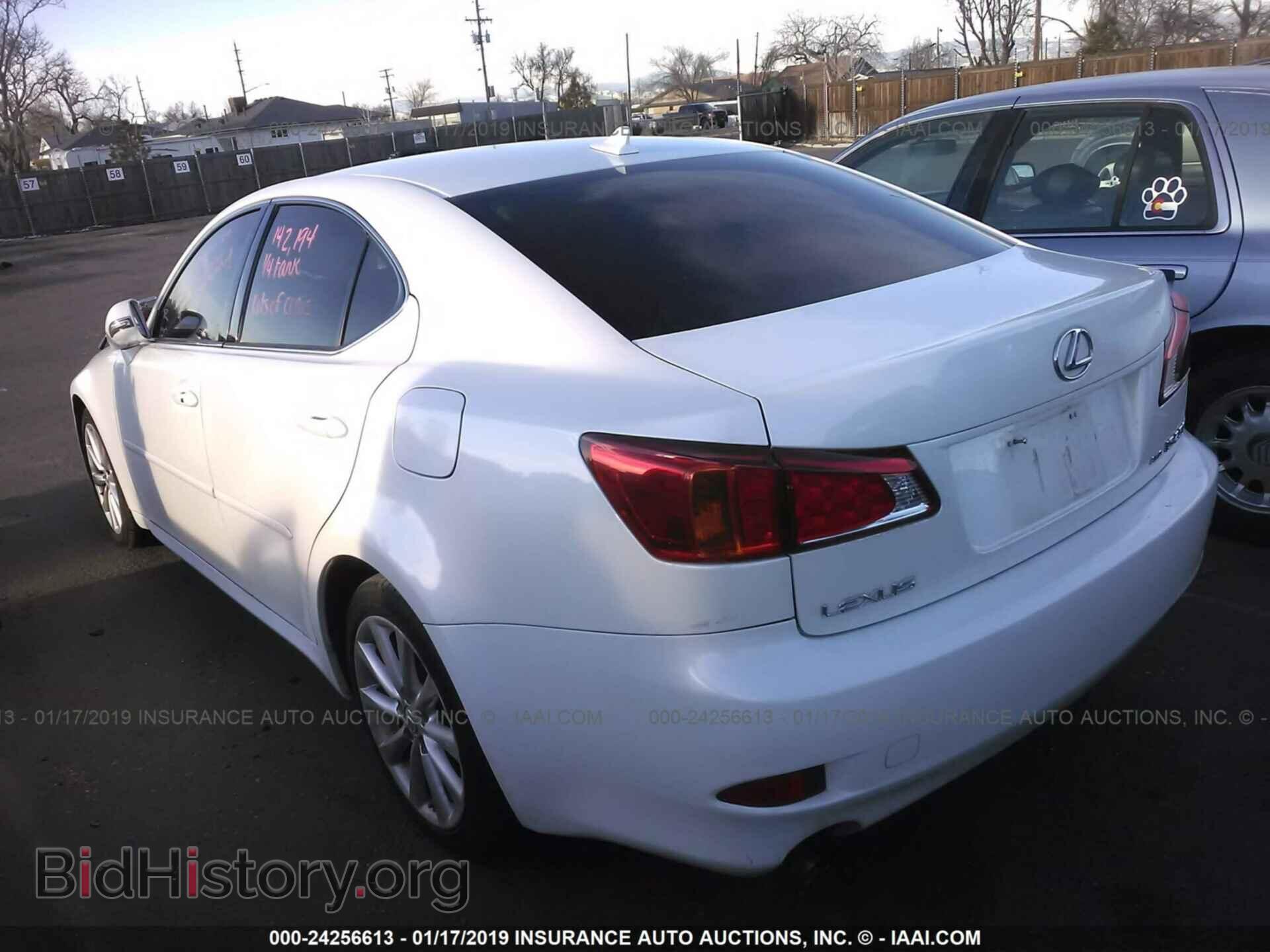 2009 LEXUS IS - VIN: JTHCK262X92029100 - Photo 3