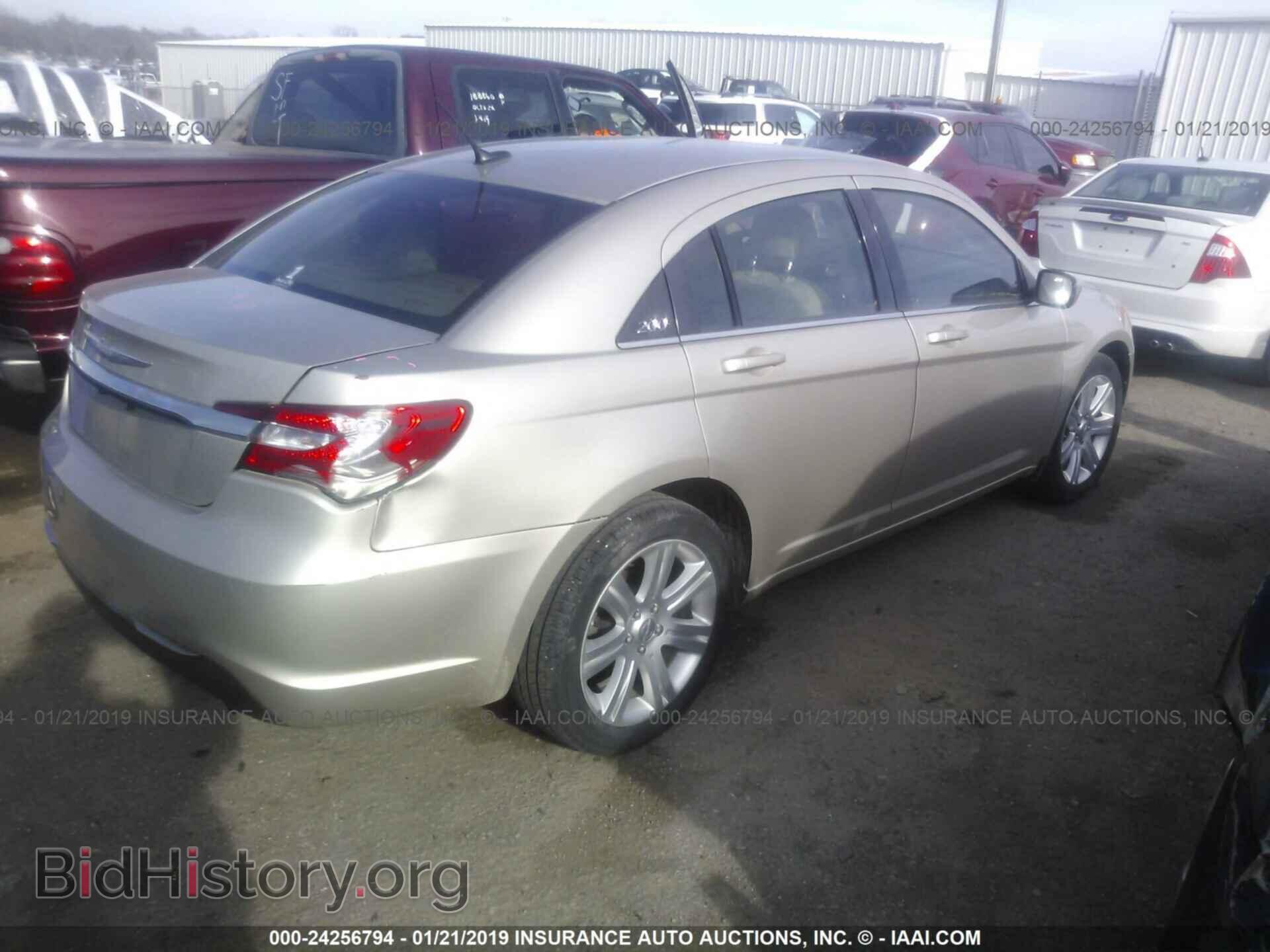 2013 CHRYSLER 200 - VIN: 1C3CCBAB5DN671709 - Photo 4