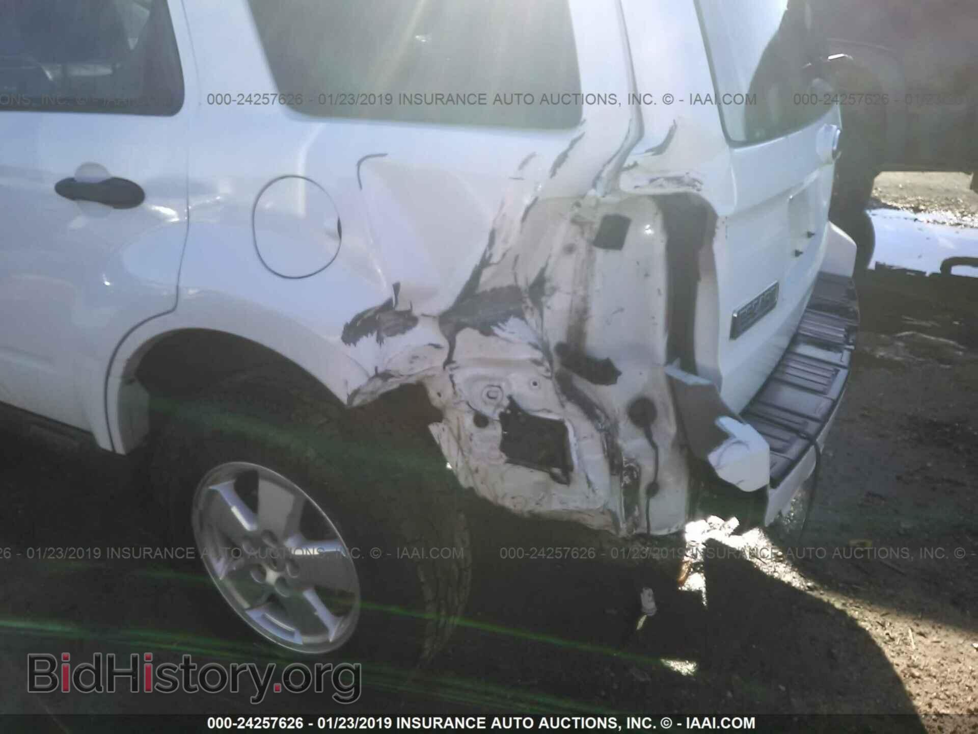 2011 FORD ESCAPE - VIN: 1FMCU9D75BKC05281 - Photo 6