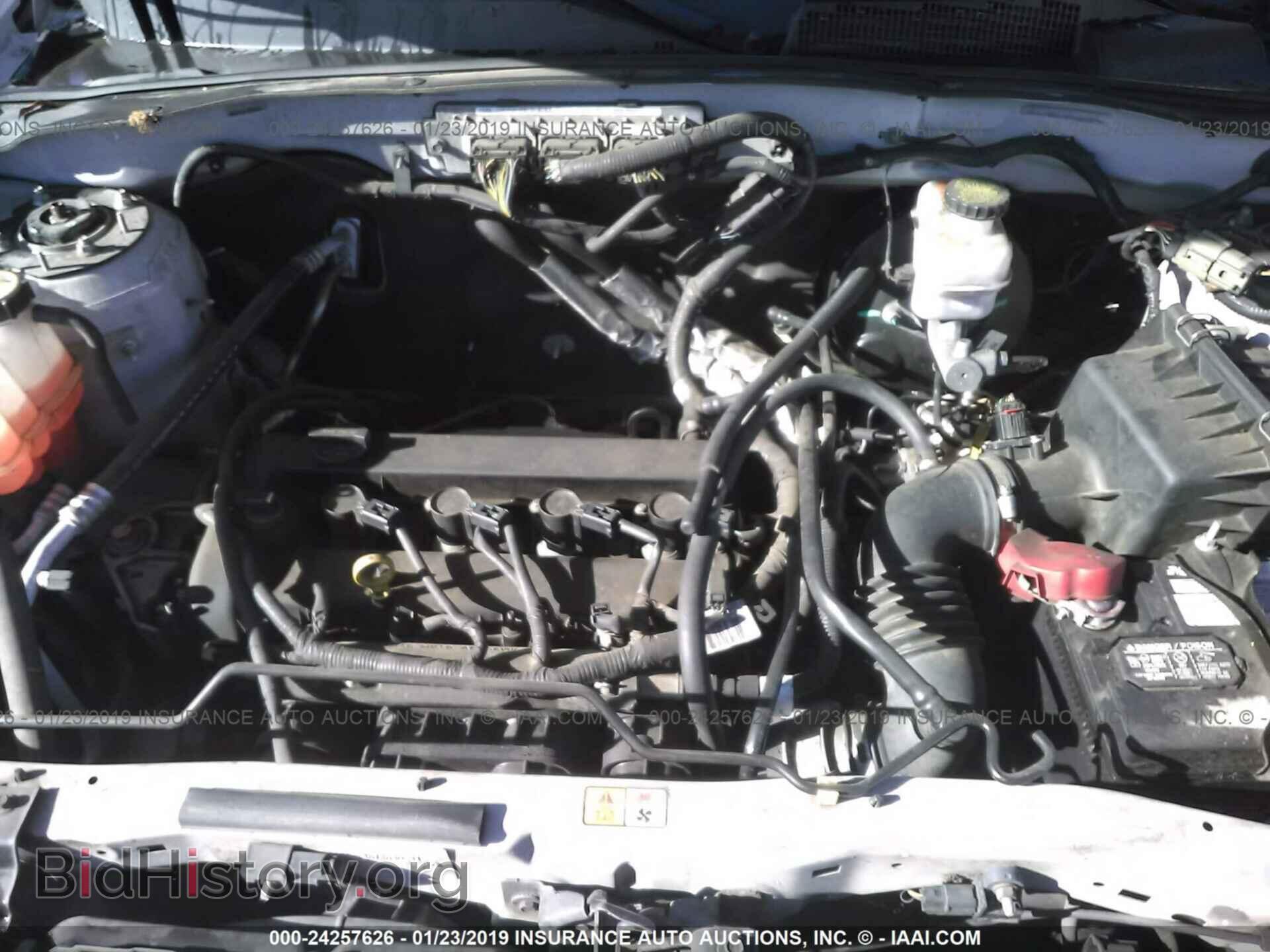 2011 FORD ESCAPE - VIN: 1FMCU9D75BKC05281 - Photo 10