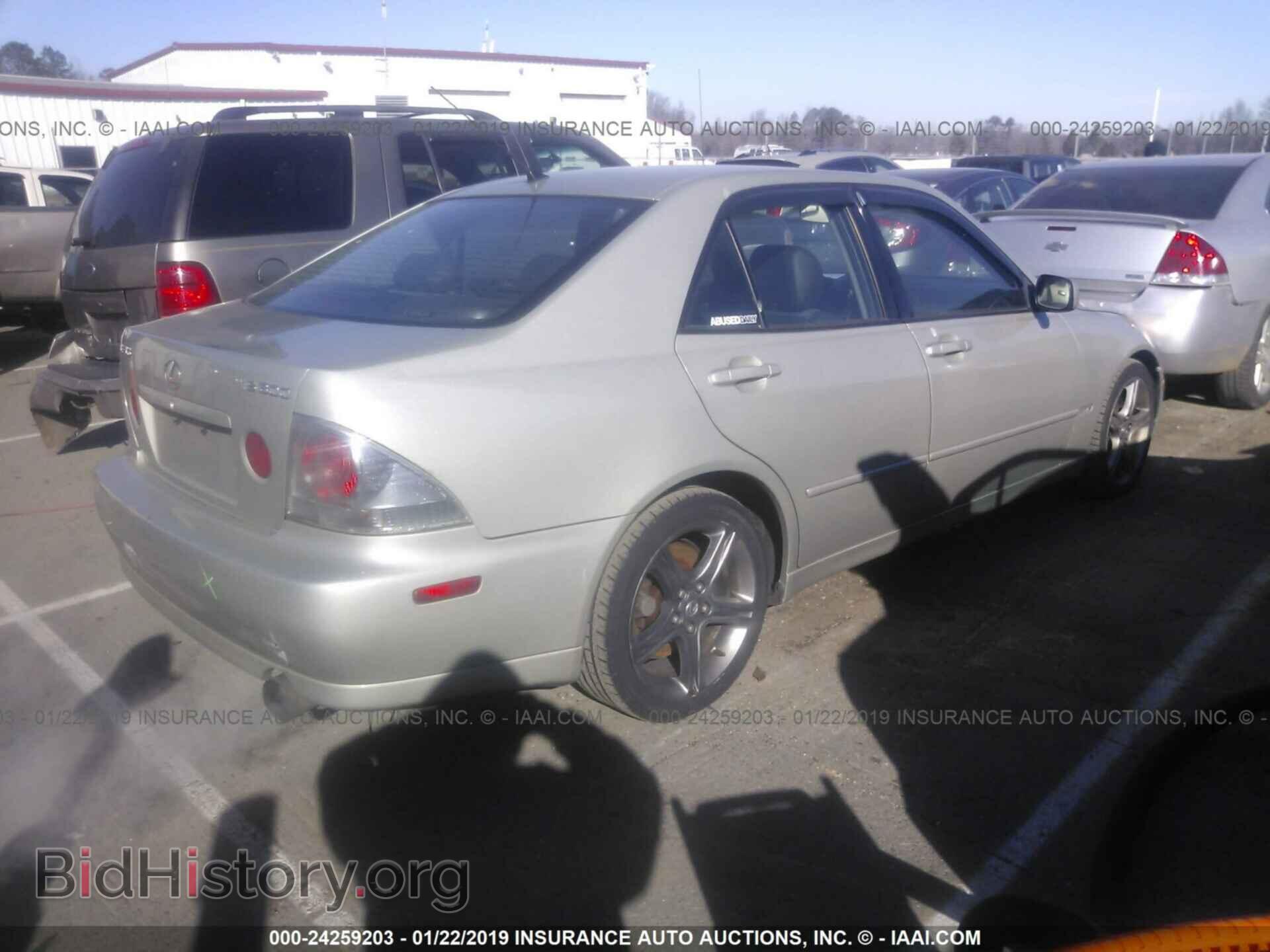 2001 LEXUS IS - VIN: JTHBD182710015975 - Photo 4